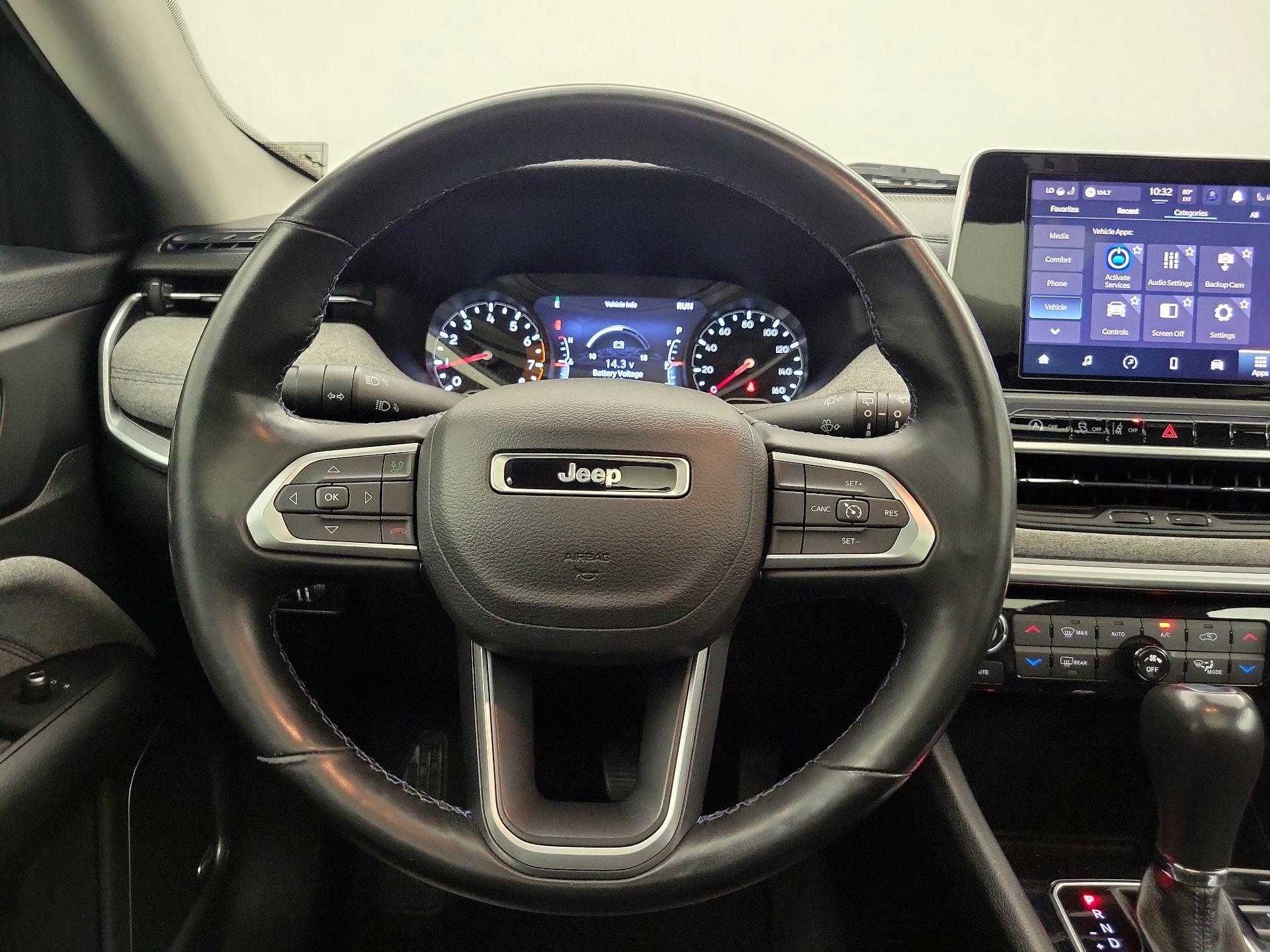 Thumbnail: 2022 Jeep Compass - 10
