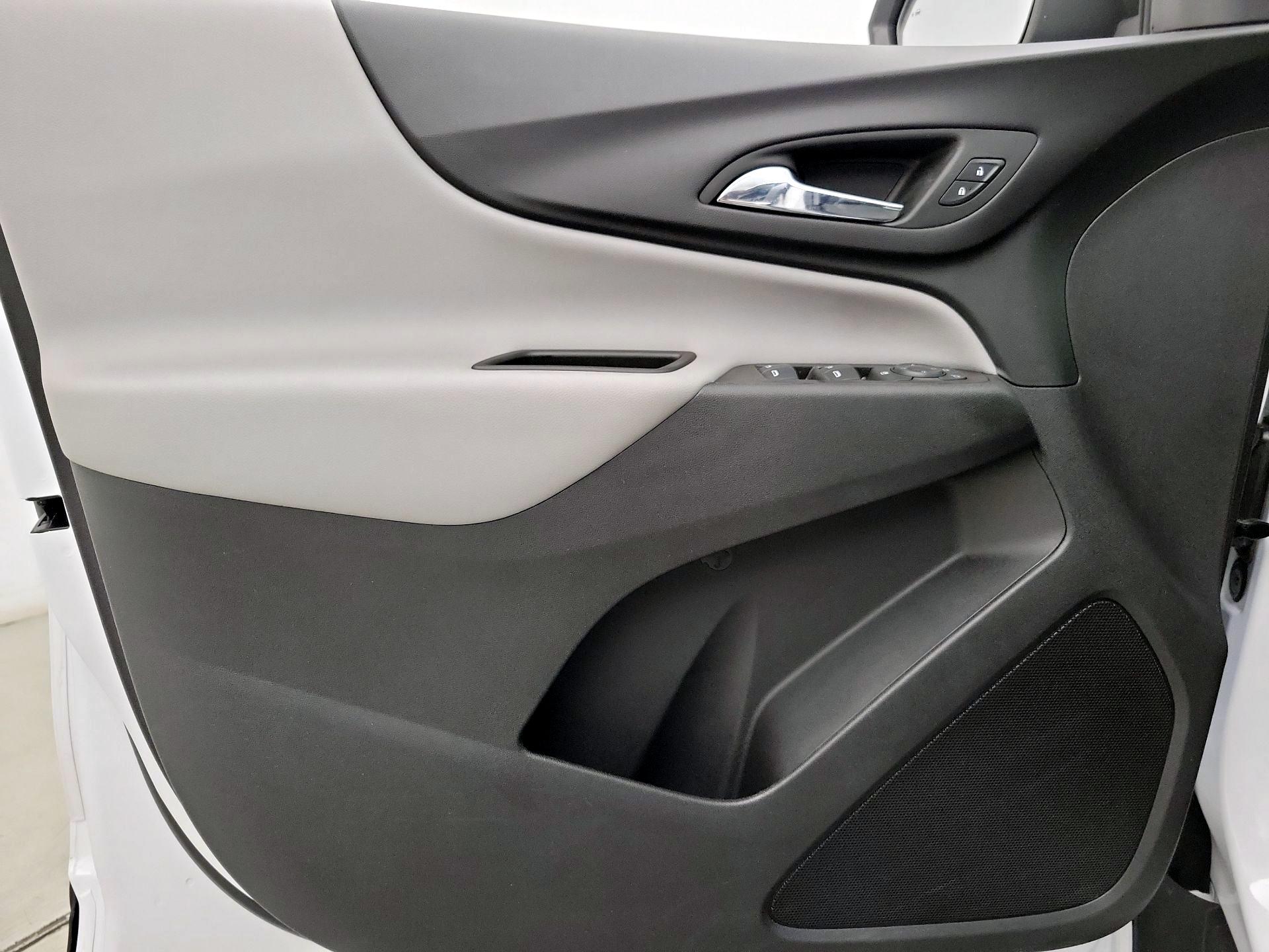 Thumbnail: 2024 Chevrolet Equinox - 12