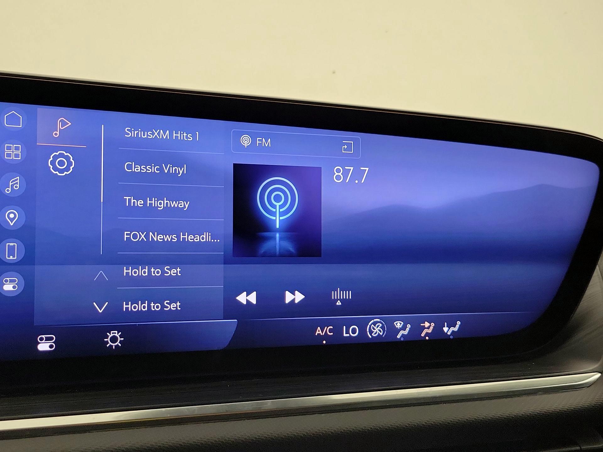 Thumbnail: 2024 Buick Envision - 15