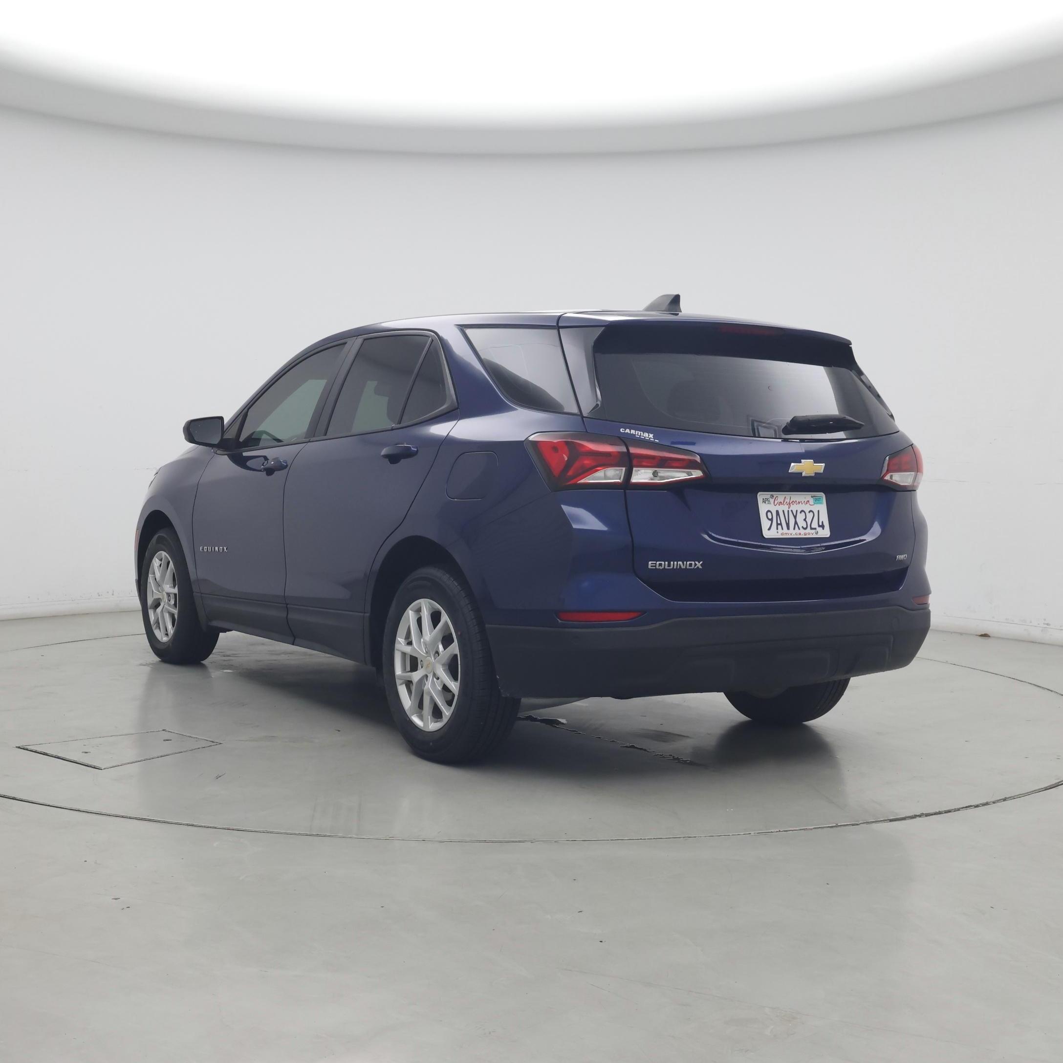 Thumbnail: 2022 Chevrolet Equinox - 2