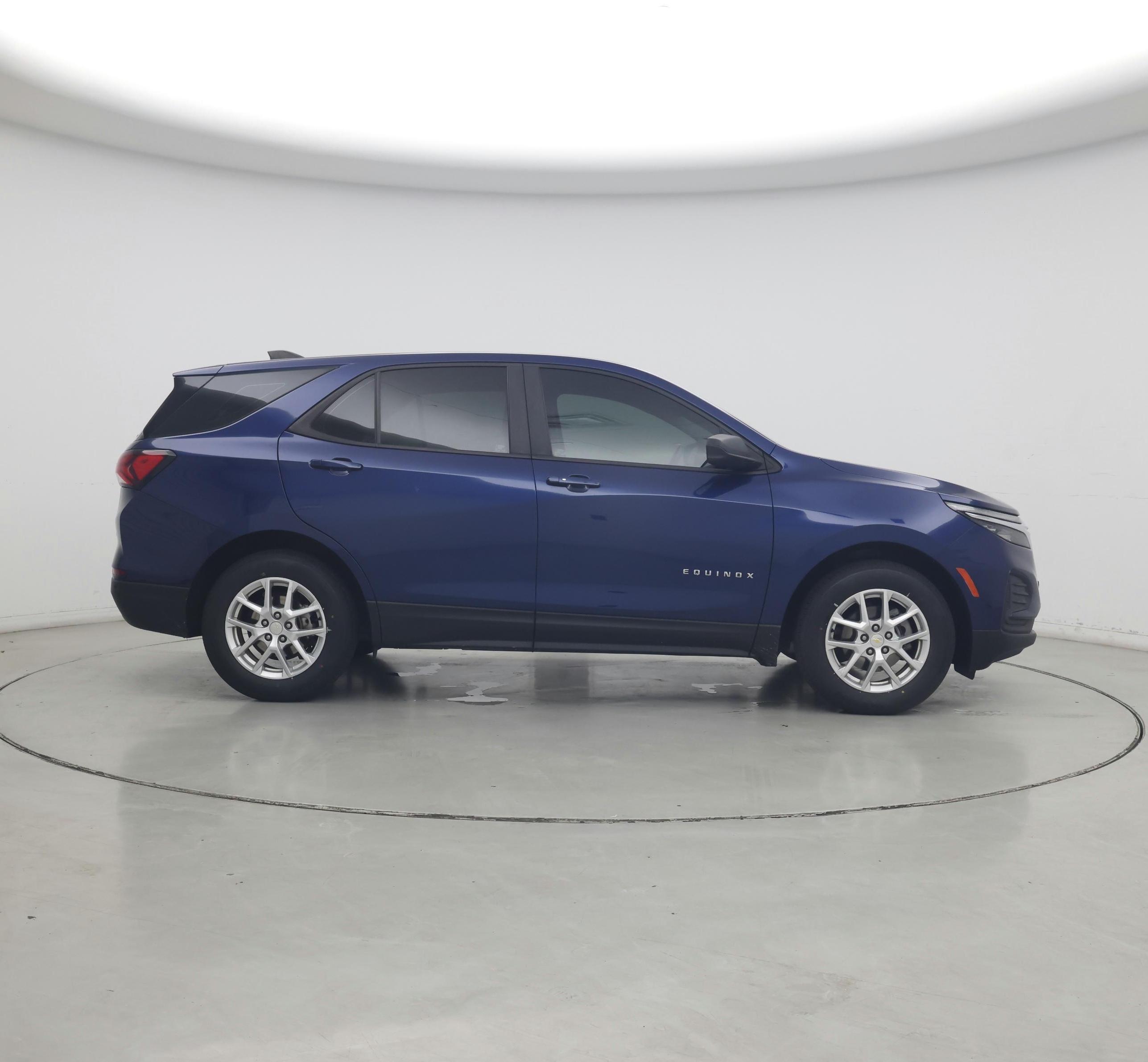 Thumbnail: 2022 Chevrolet Equinox - 7