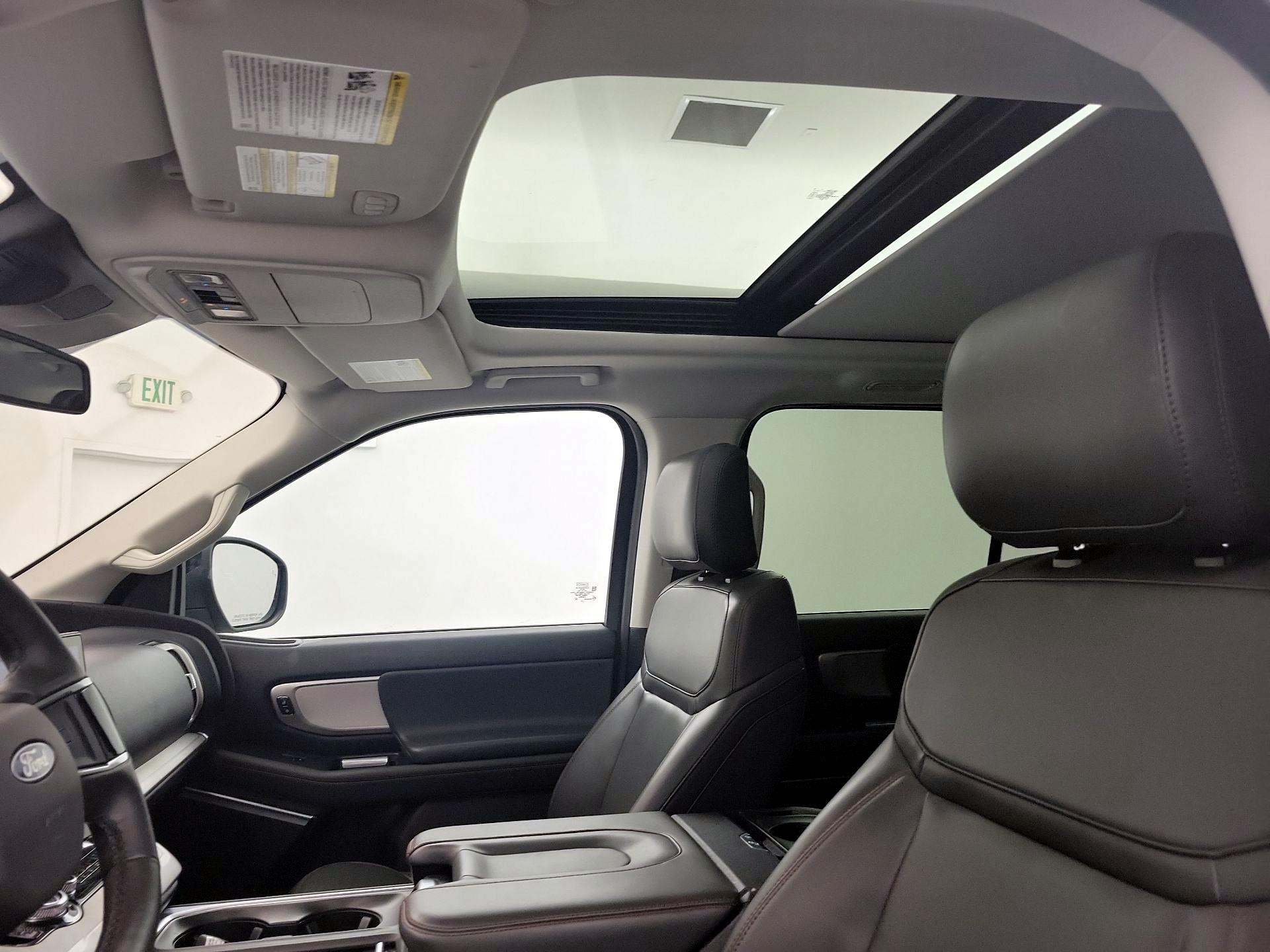 Thumbnail: 2025 Ford Expedition - 20