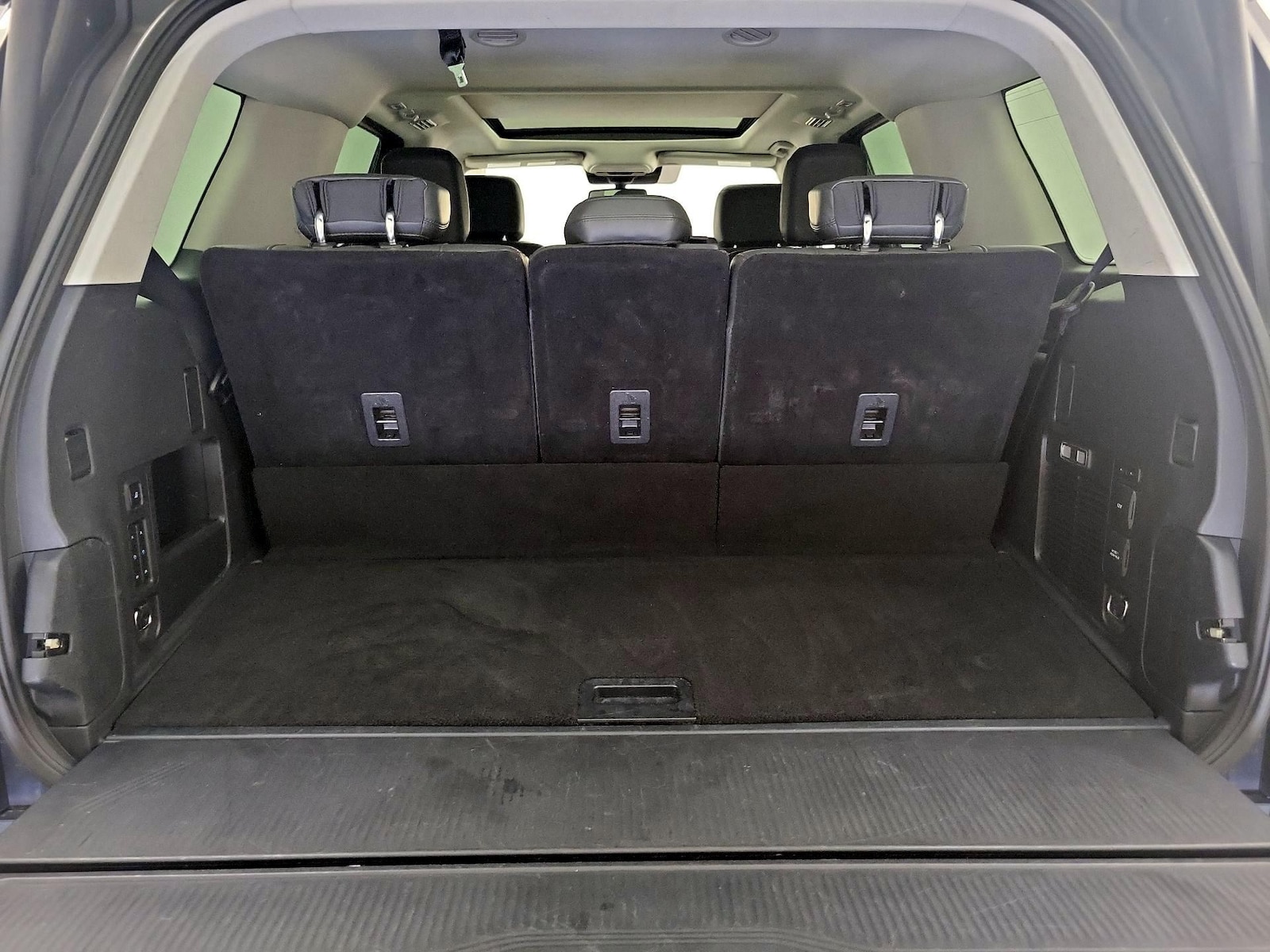 2025 Ford Expedition Active - Photo 24