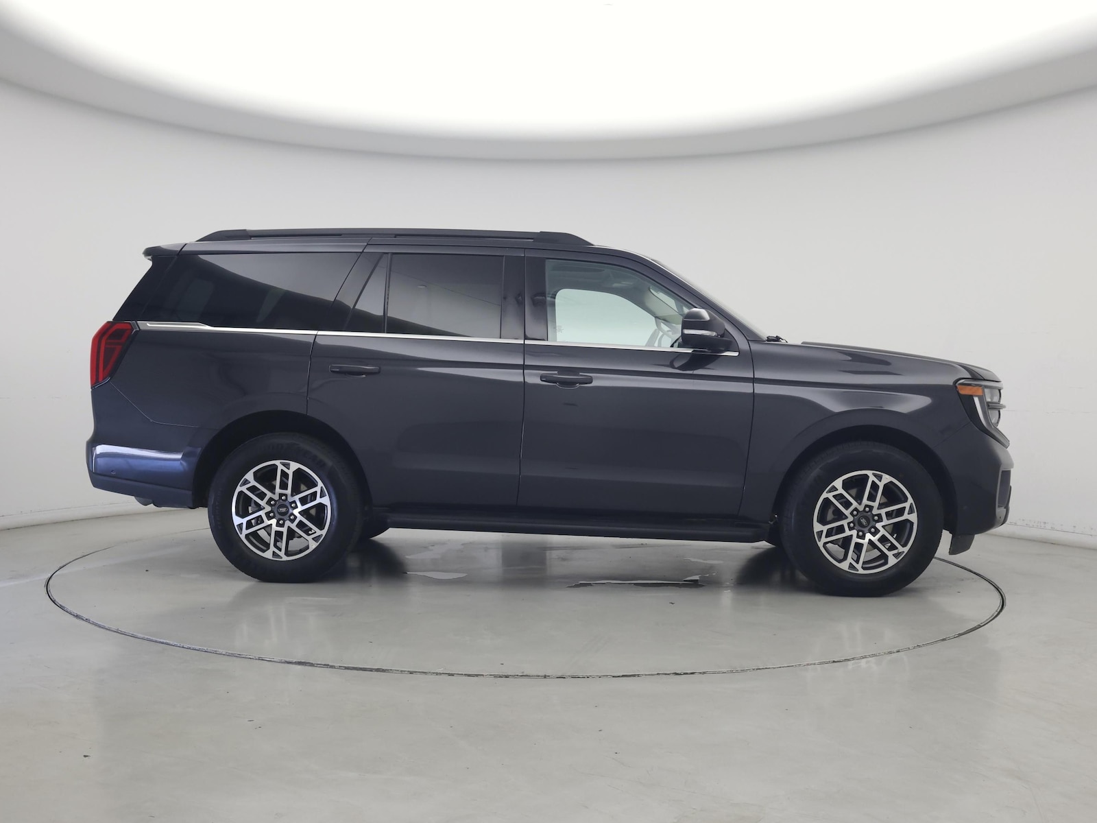 2025 Ford Expedition Active - Photo 8