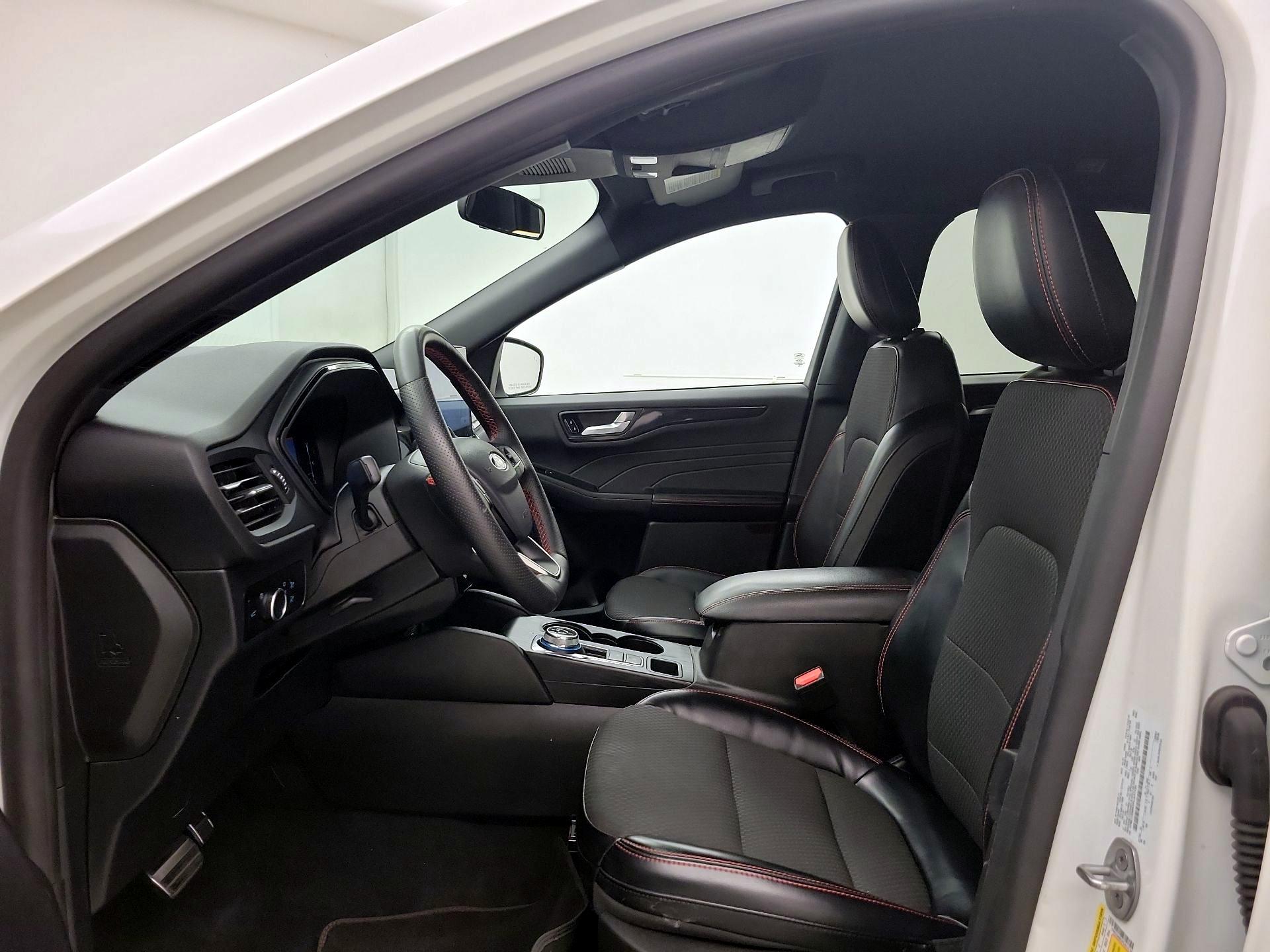 Thumbnail: 2023 Ford Escape - 11