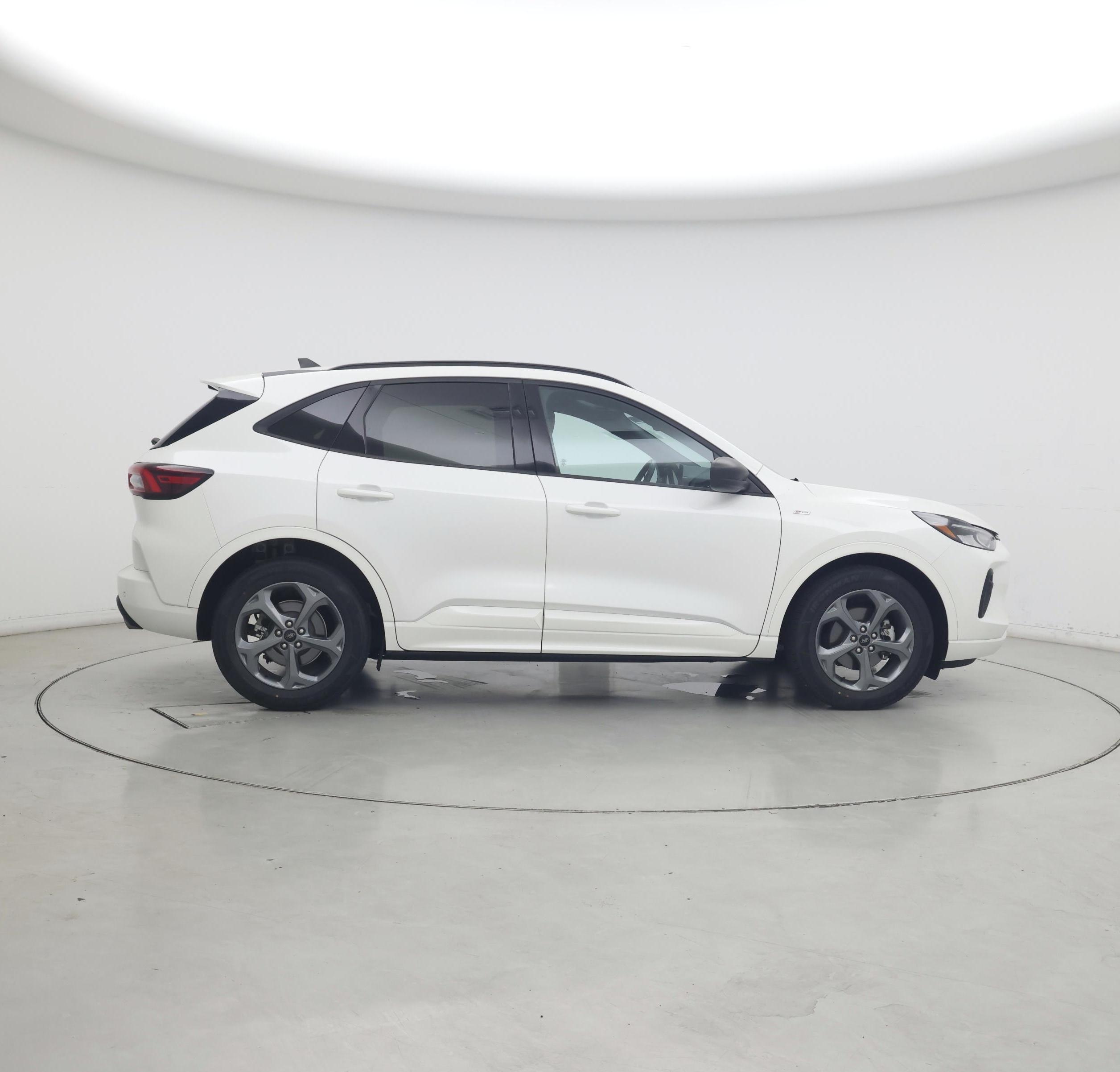 Thumbnail: 2023 Ford Escape - 7