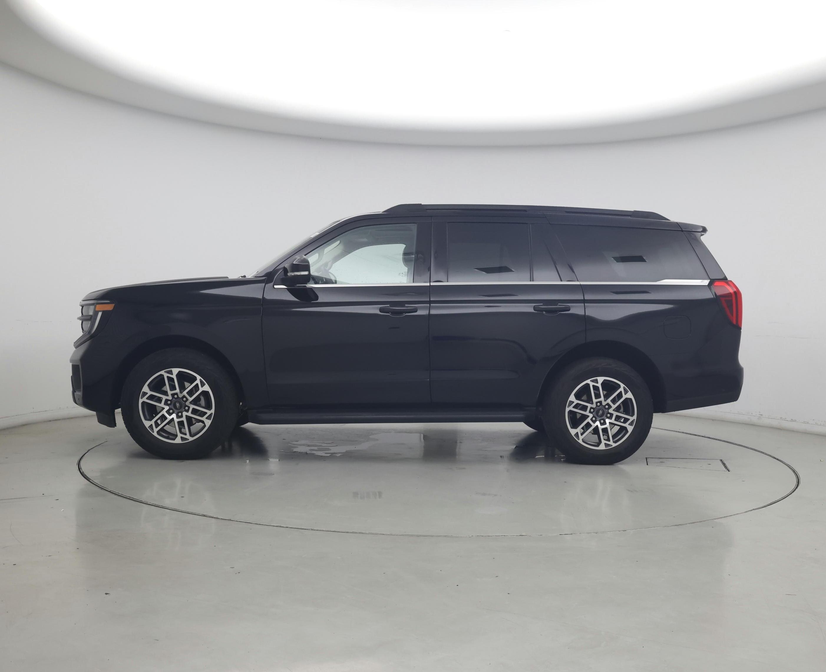 Thumbnail: 2025 Ford Expedition - 3