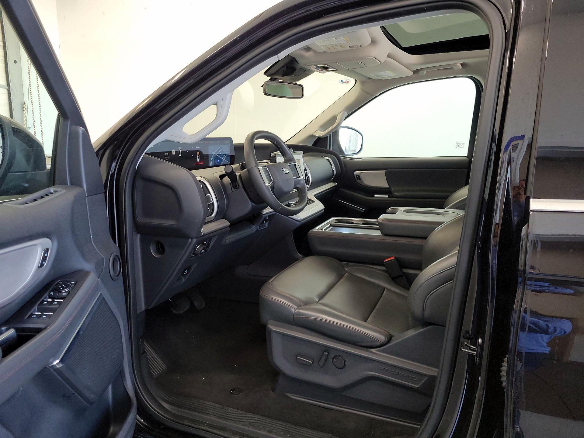 Thumbnail: 2025 Ford Expedition - 11