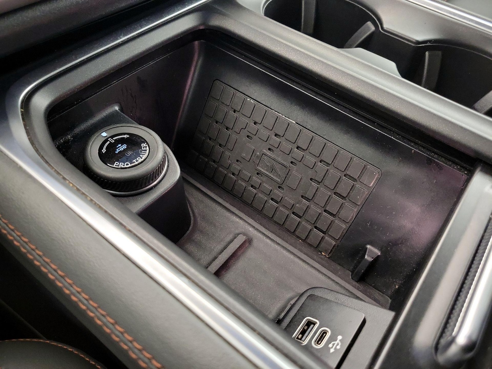 2025 Ford Expedition Active - Photo 19