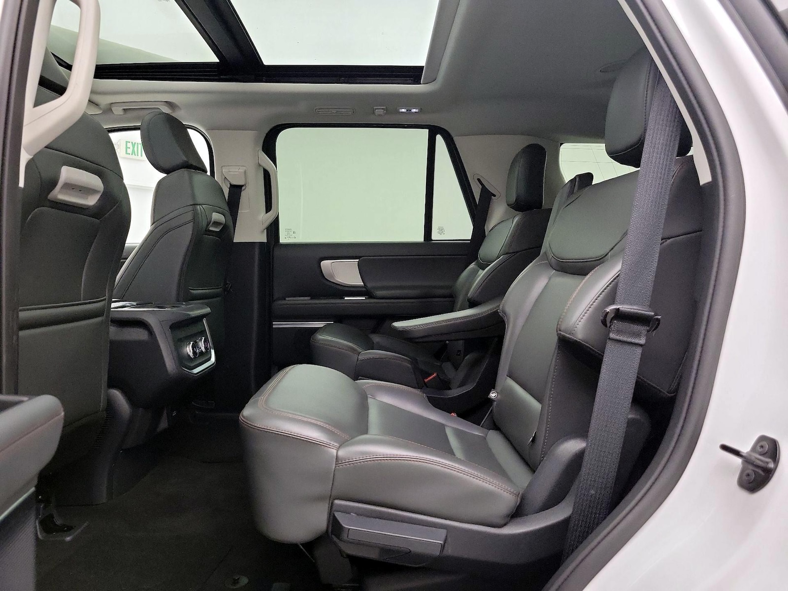 2025 Ford Expedition Active - Photo 21