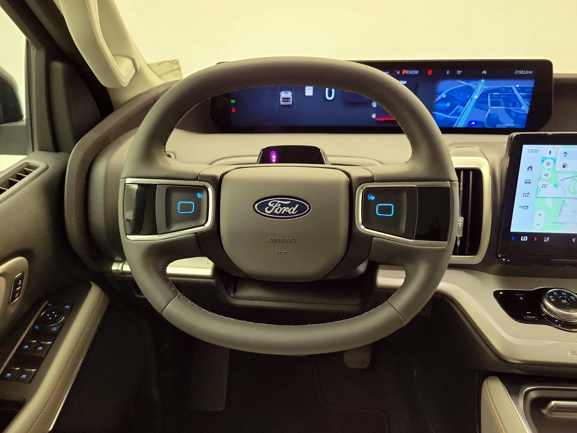 Thumbnail: 2025 Ford Expedition MAX - 10