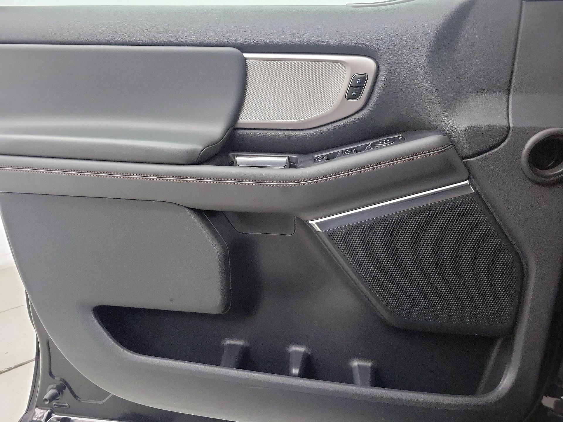Thumbnail: 2025 Ford Expedition MAX - 12