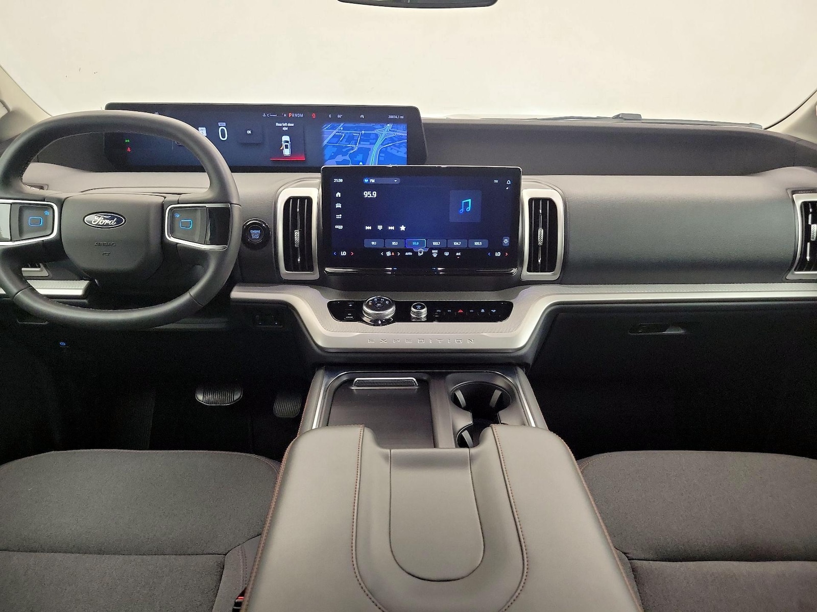 2025 Ford Expedition Active - Photo 10