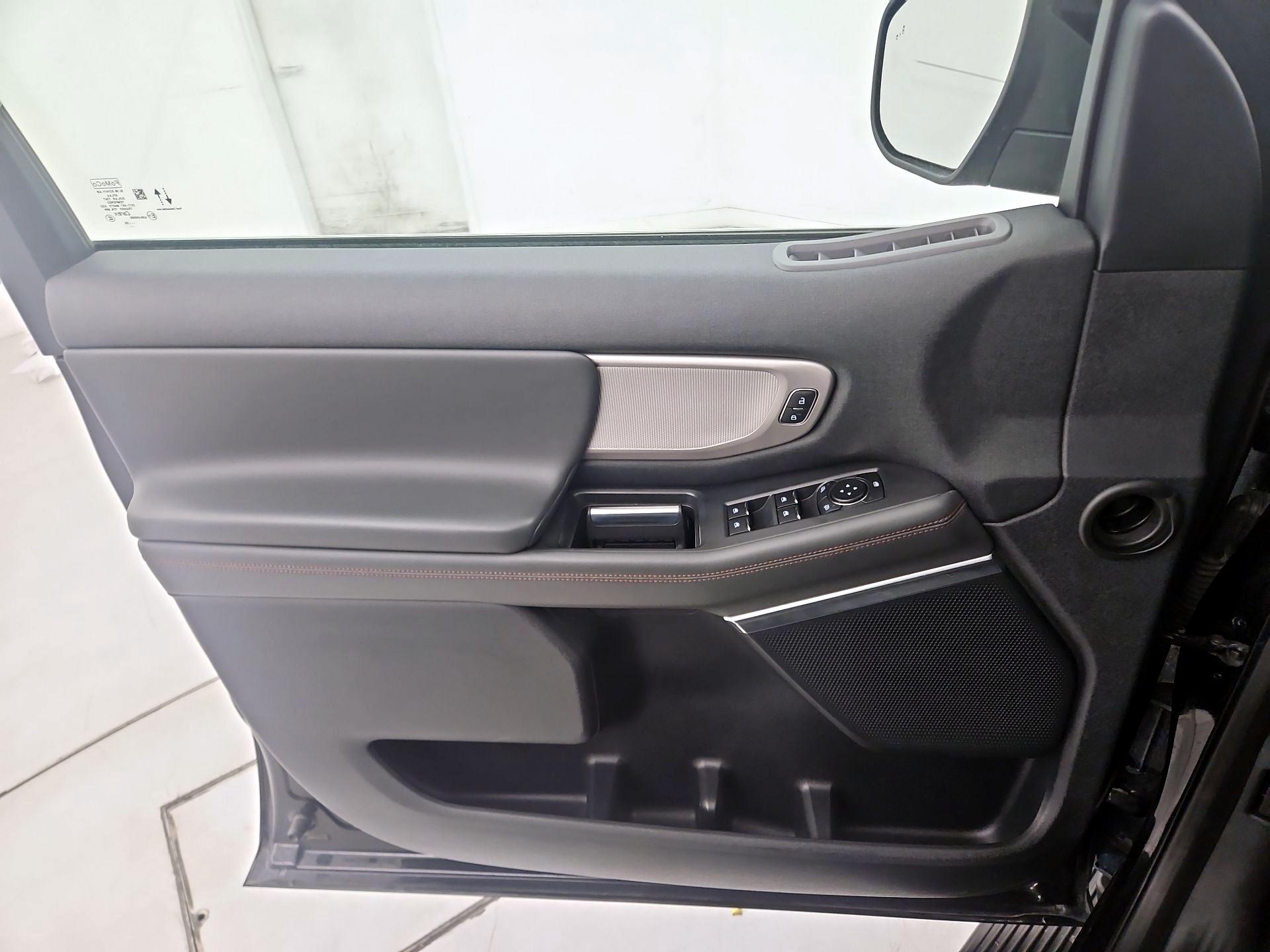 Thumbnail: 2025 Ford Expedition MAX - 12