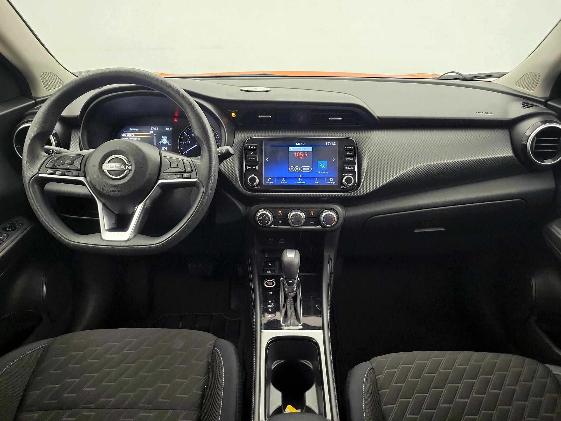 Thumbnail: 2023 Nissan Kicks - 9
