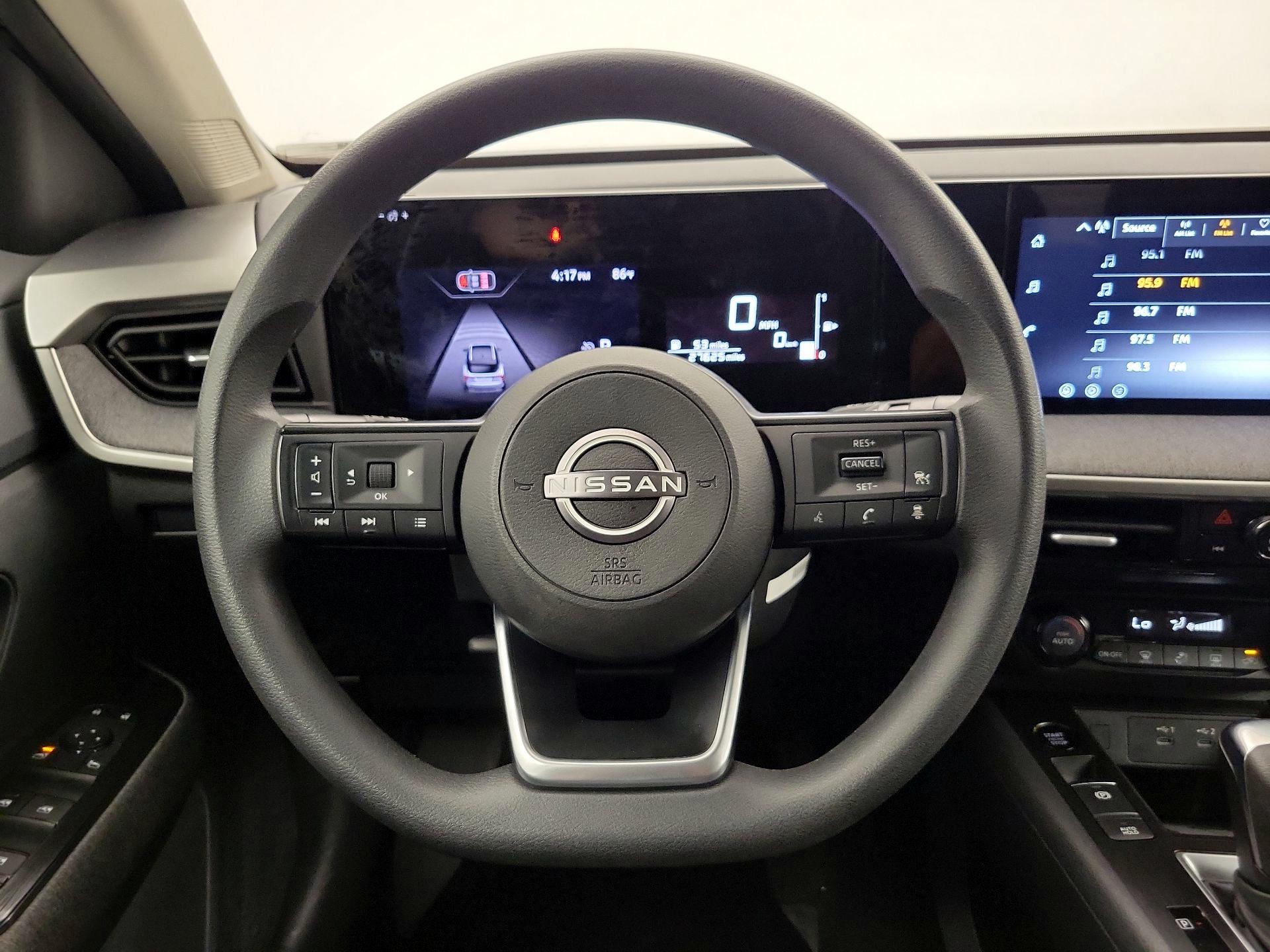 Thumbnail: 2026 Nissan Kicks - 10