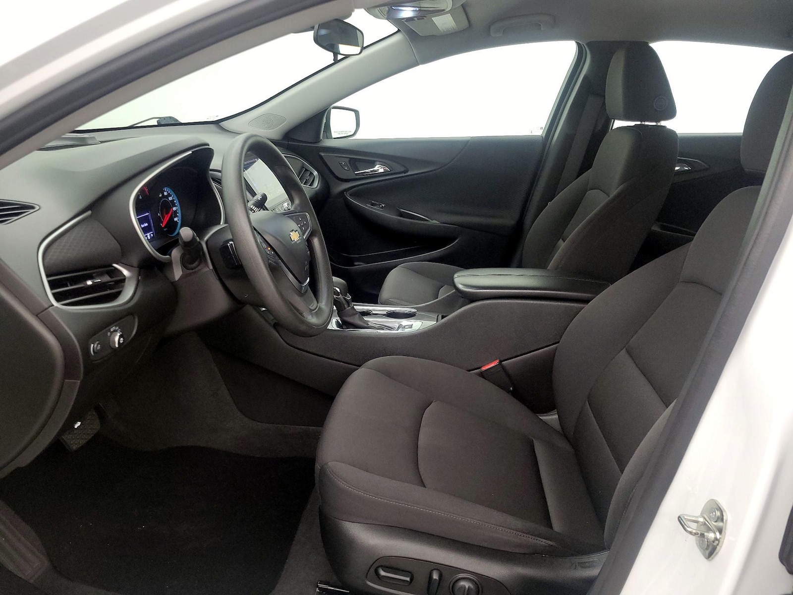 2023 Chevrolet Malibu 1LT - Photo 12