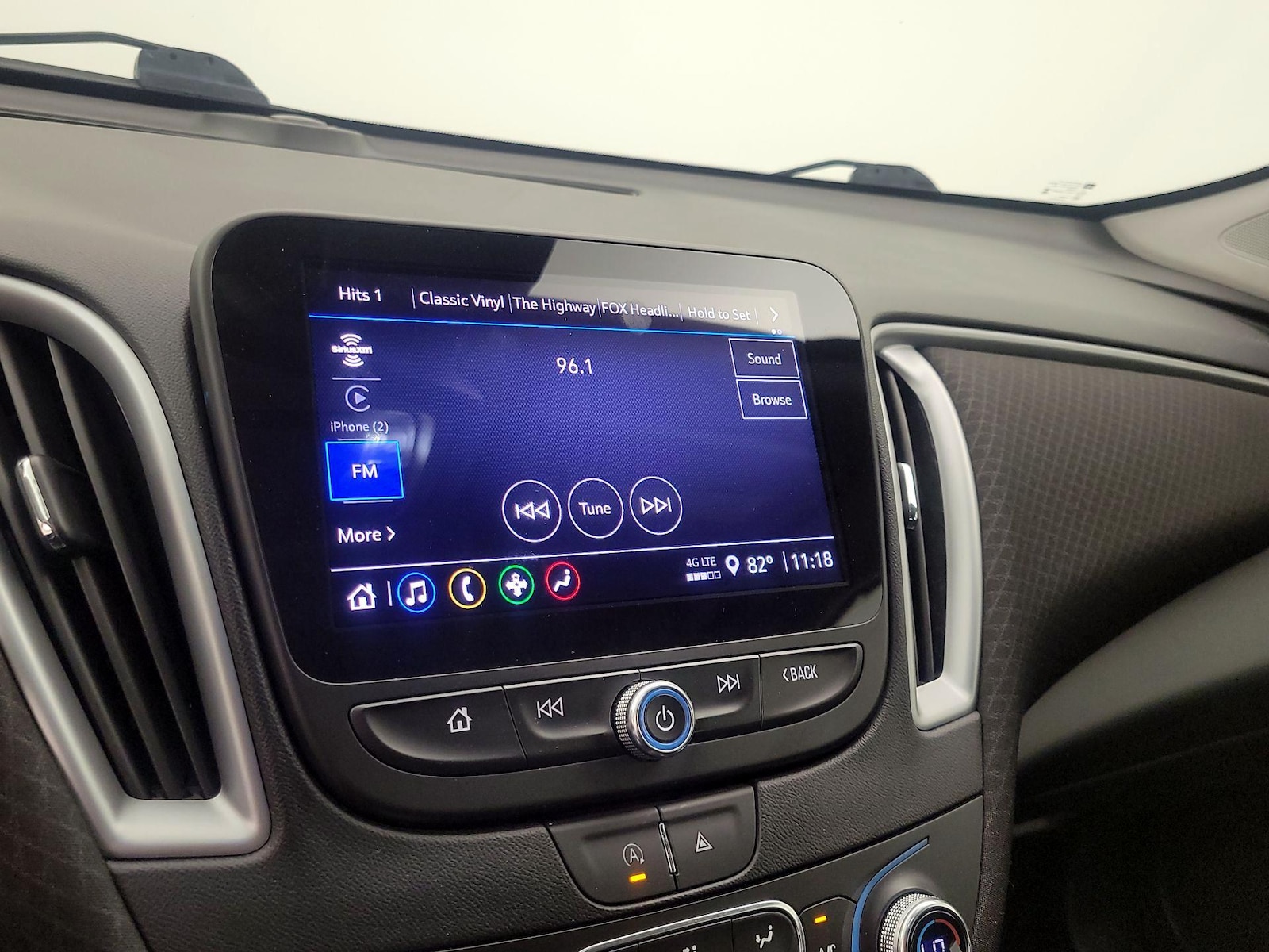 2023 Chevrolet Malibu 1LT - Photo 16