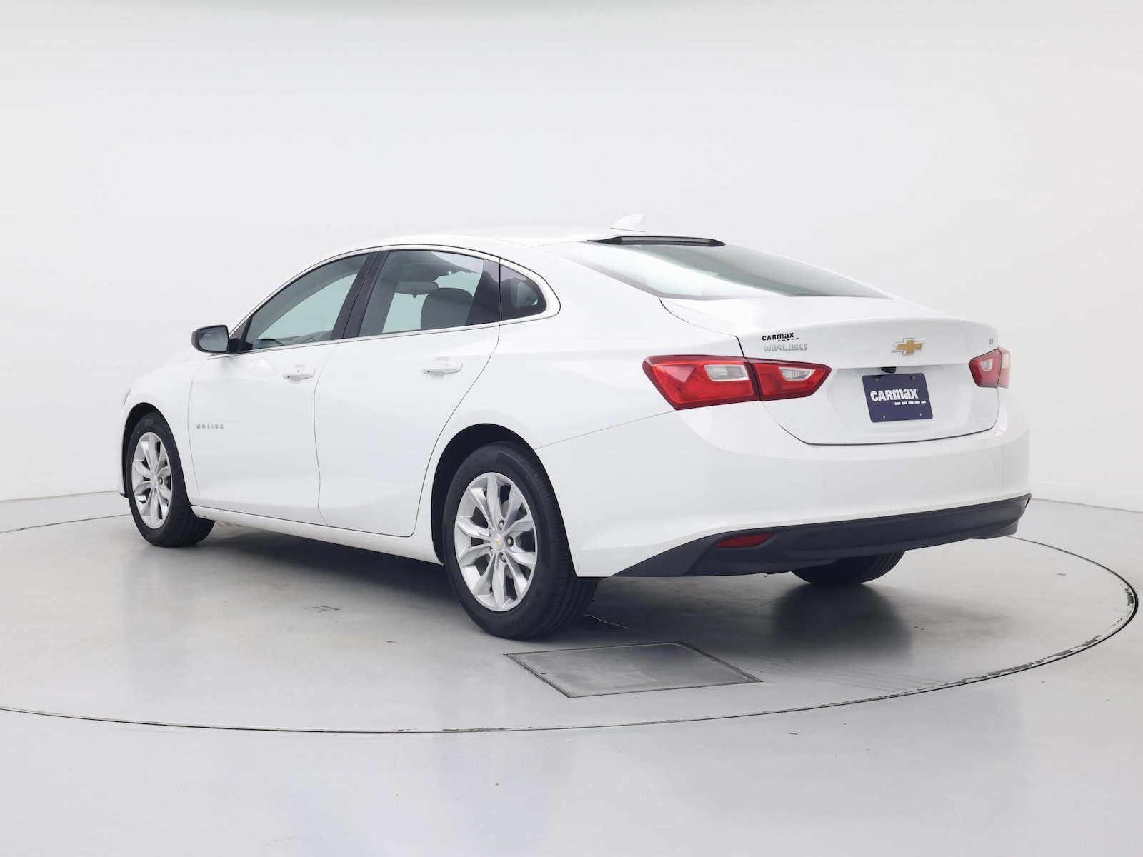 2023 Chevrolet Malibu 1LT - Photo 3