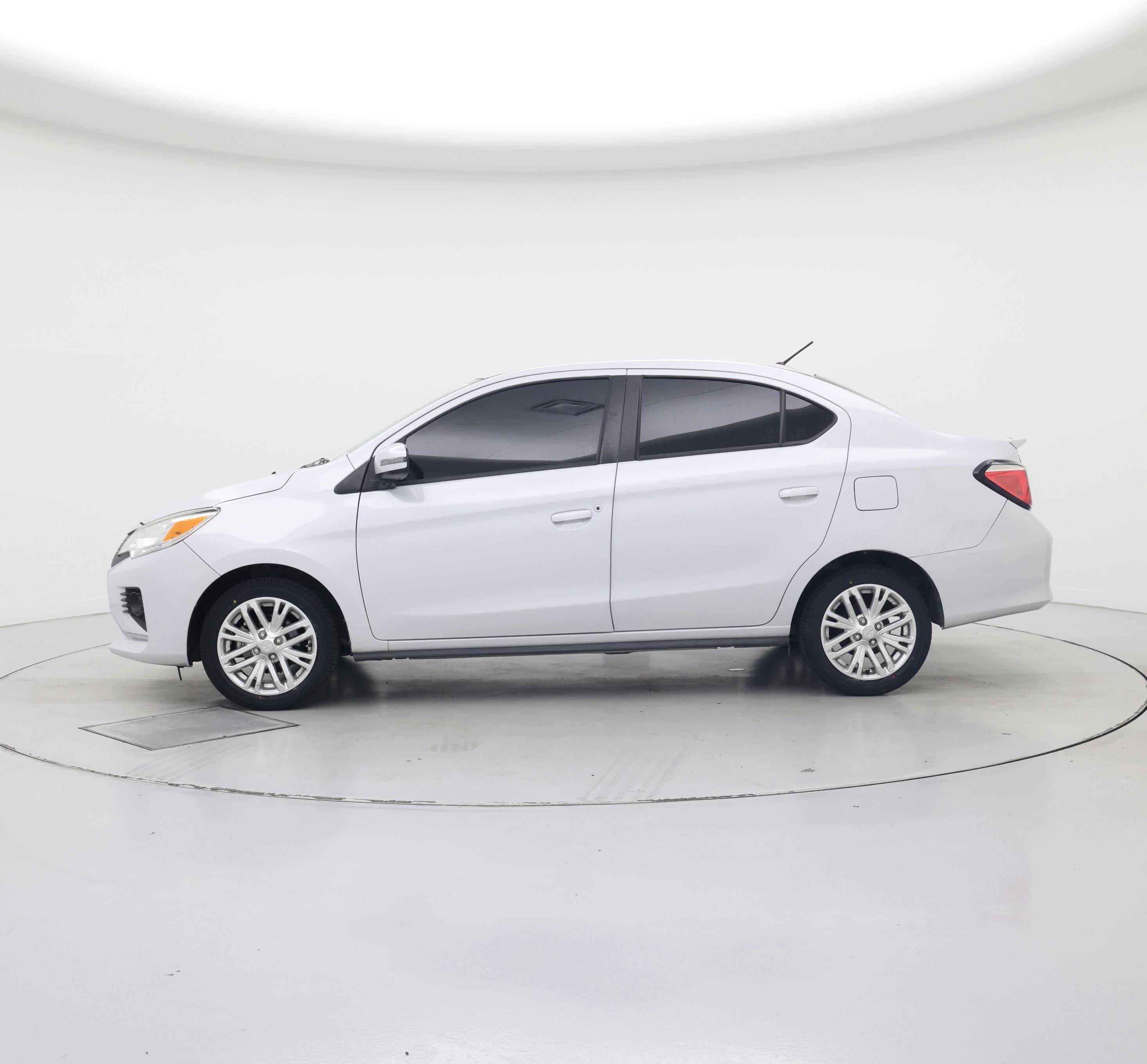 Thumbnail: 2023 Mitsubishi Mirage G4 - 3