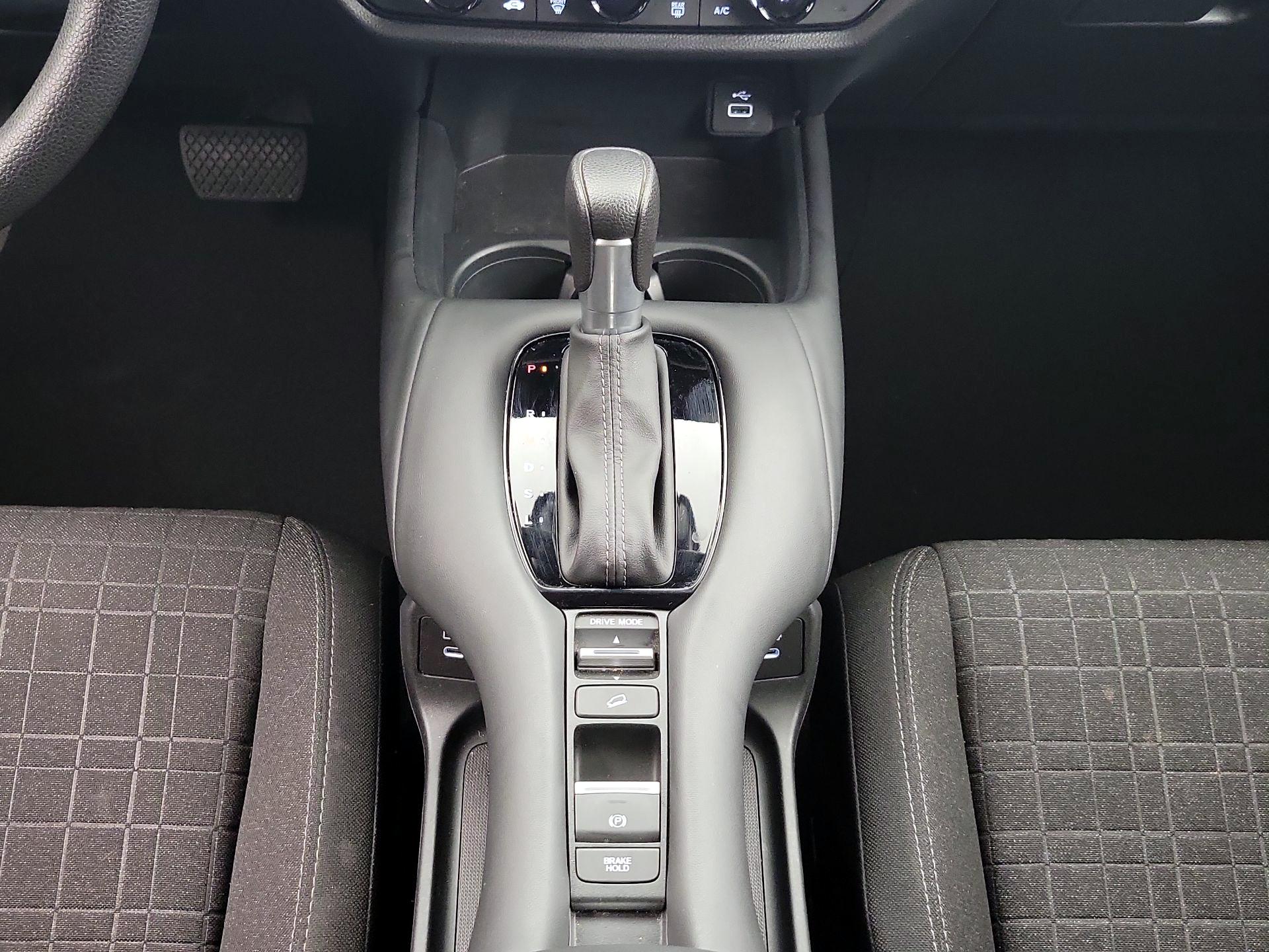Thumbnail: 2025 Honda HR-V - 17