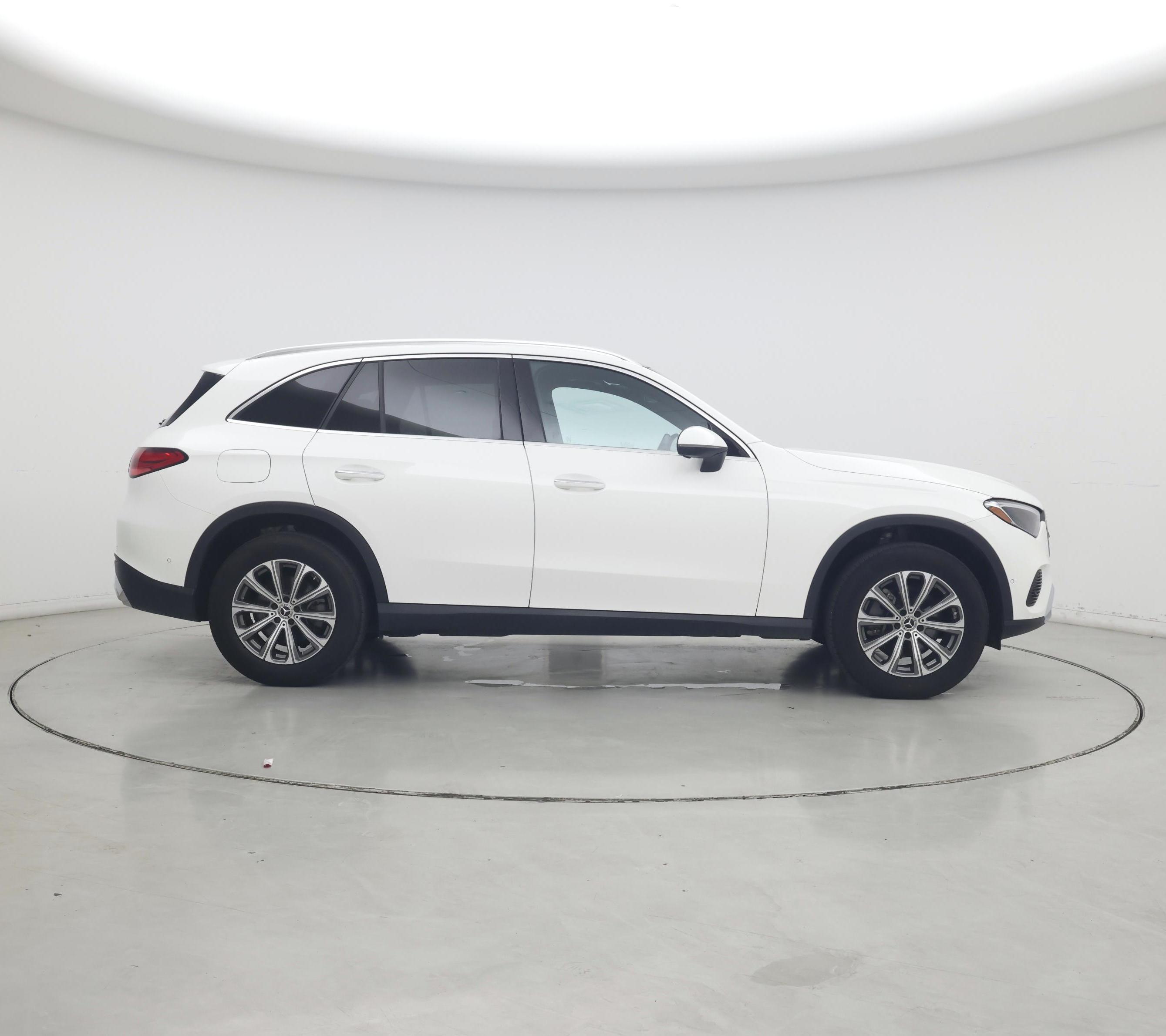Thumbnail: 2024 Mercedes-Benz GLC - 7
