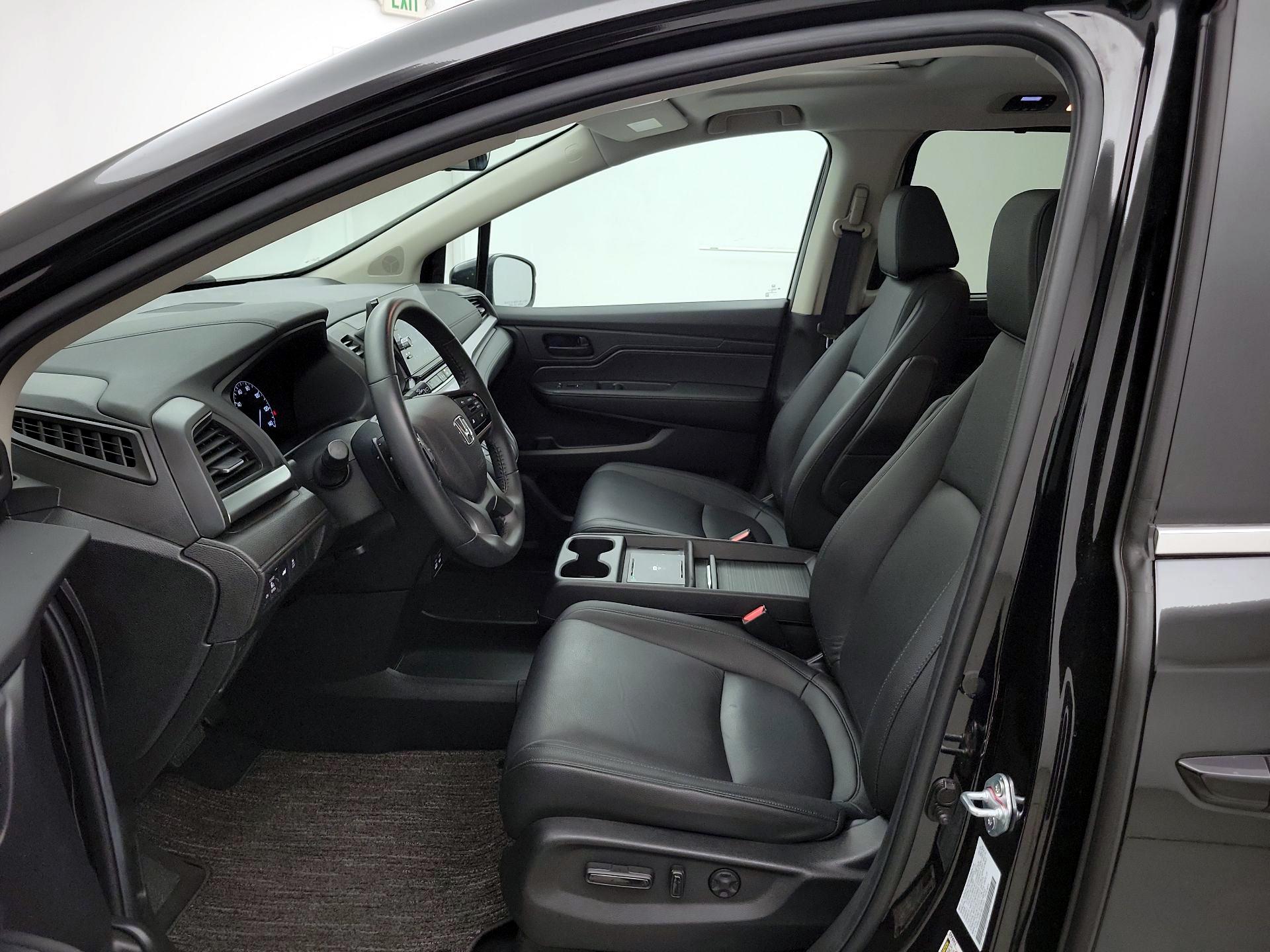 Thumbnail: 2026 Honda Odyssey - 11