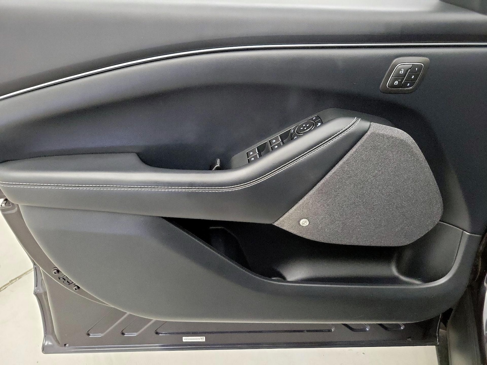 2022 Ford Mustang Mach-E Premium RWD - Photo 13