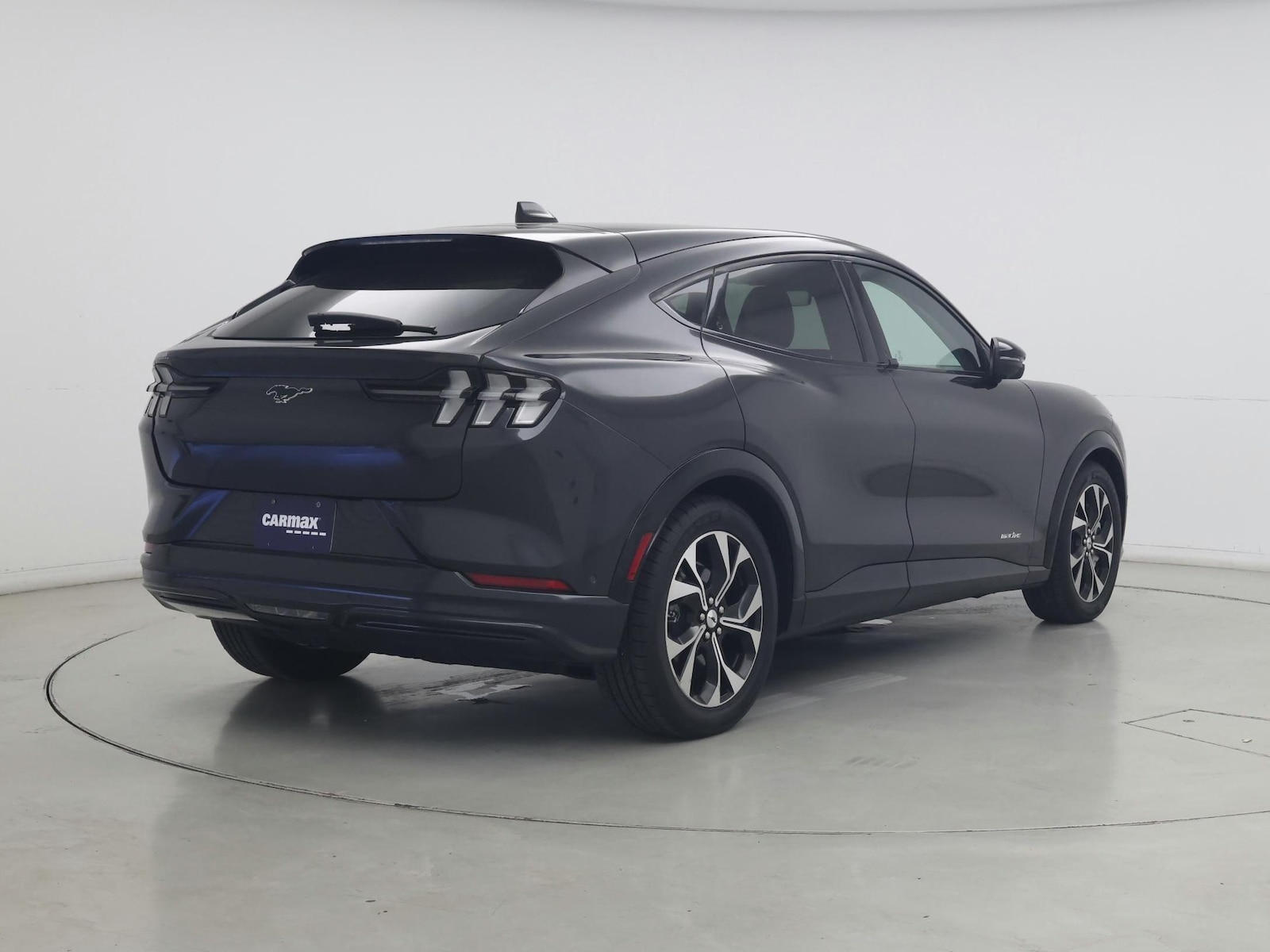 2022 Ford Mustang Mach-E Premium RWD - Photo 9