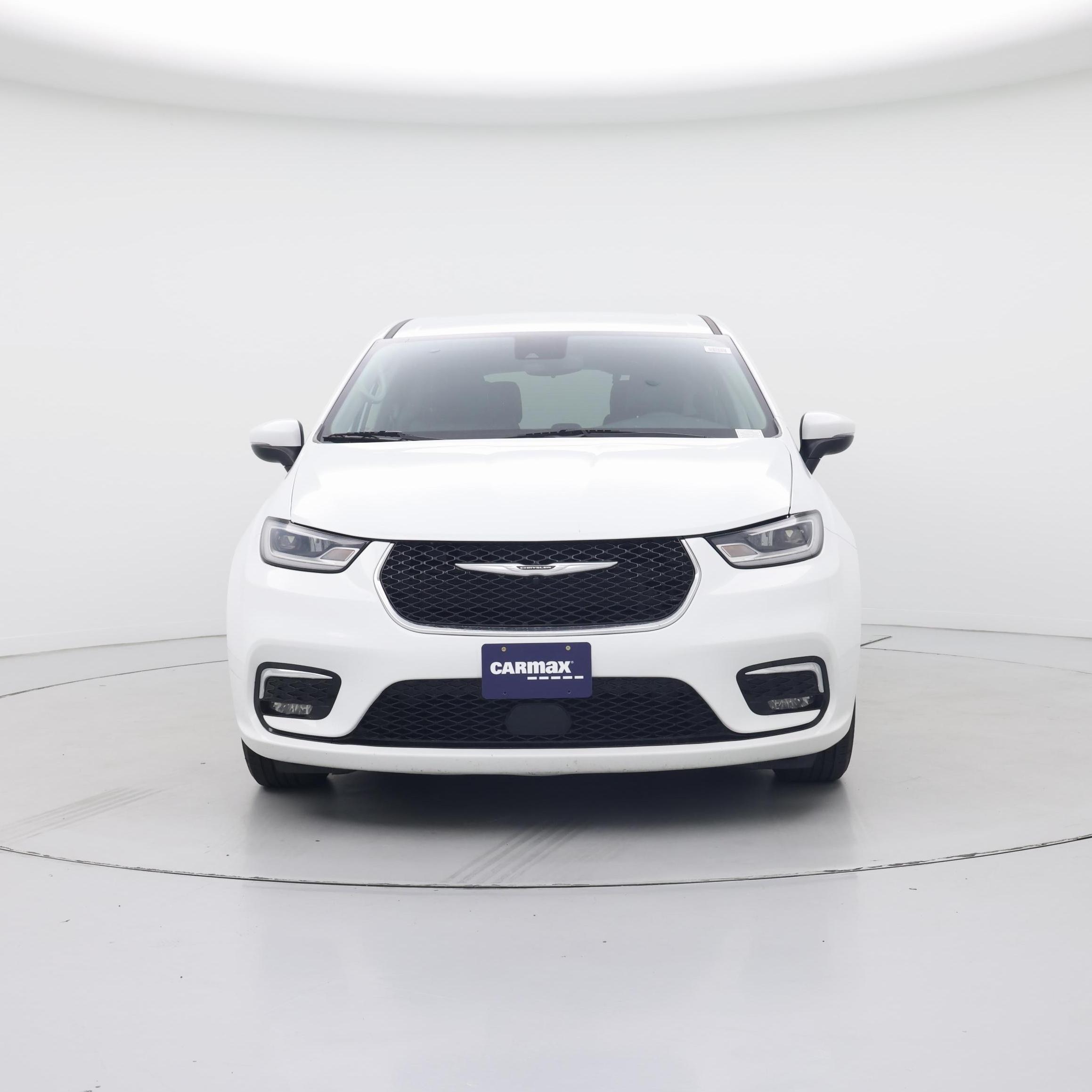 Thumbnail: 2023 Chrysler Pacifica - 5