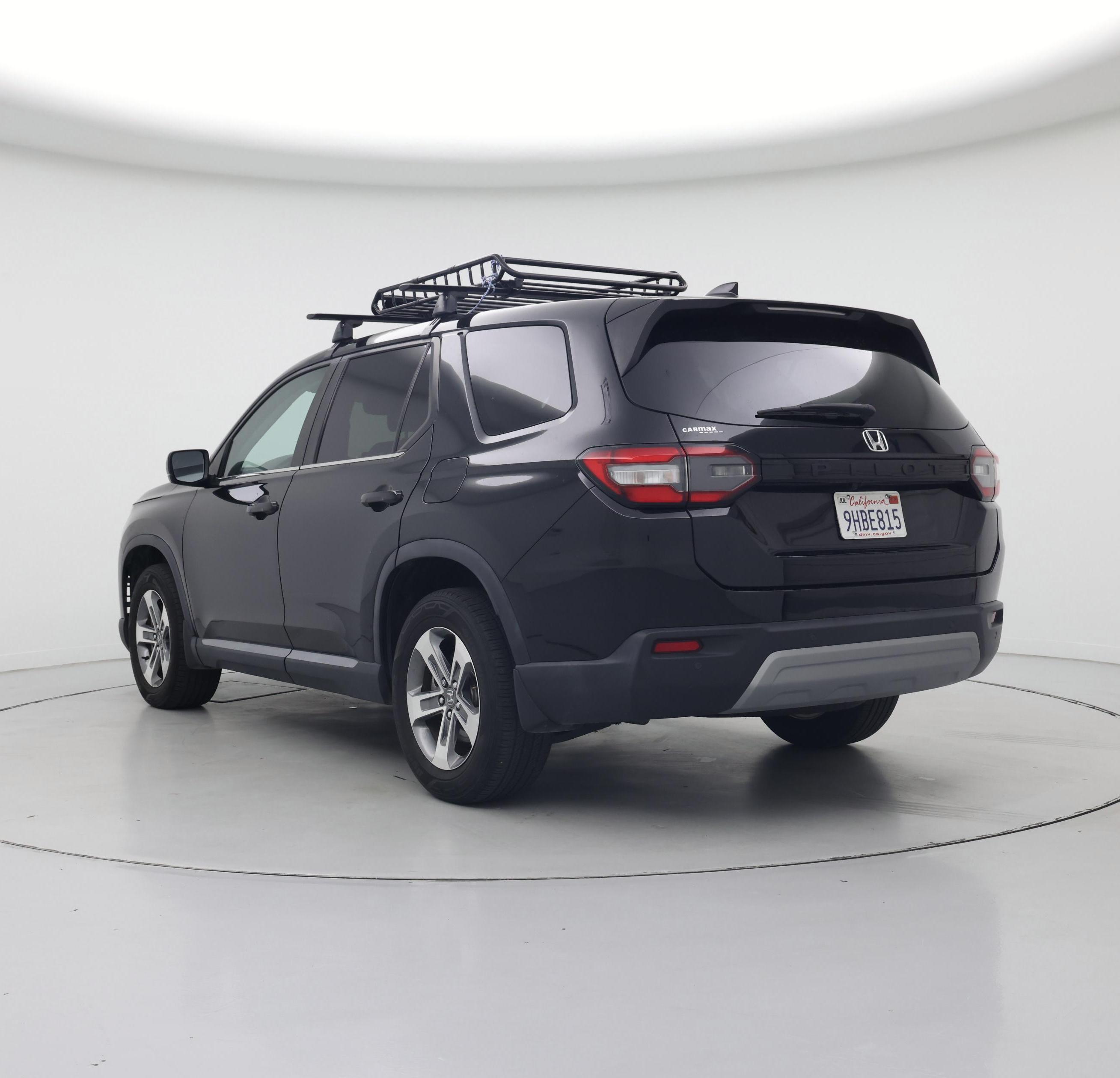 Thumbnail: 2023 Honda Pilot - 2