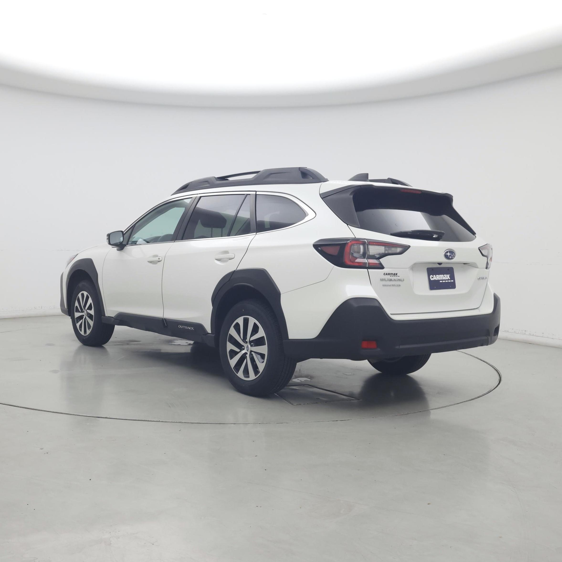 Thumbnail: 2023 Subaru Outback - 2