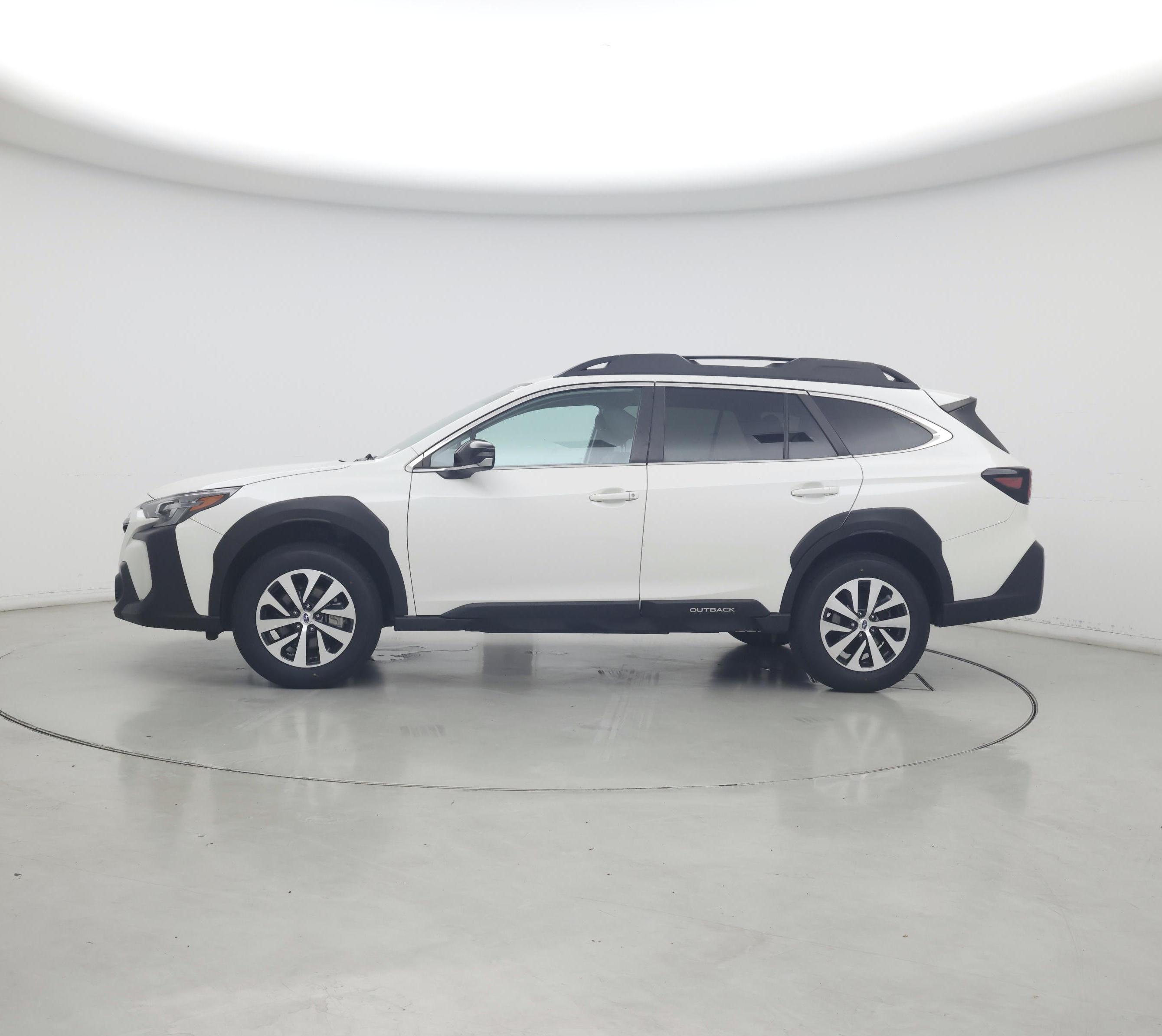 Thumbnail: 2023 Subaru Outback - 3