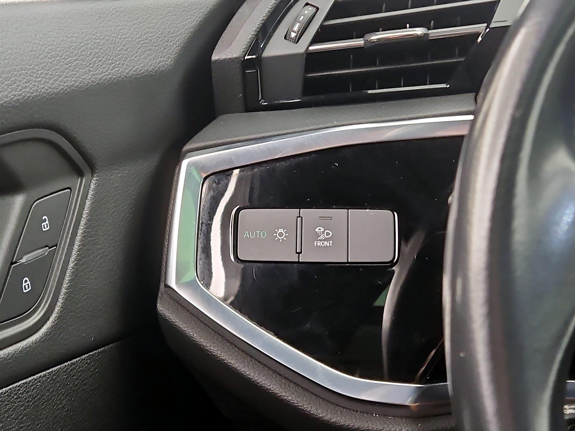 Thumbnail: 2024 Audi Q3 - 13