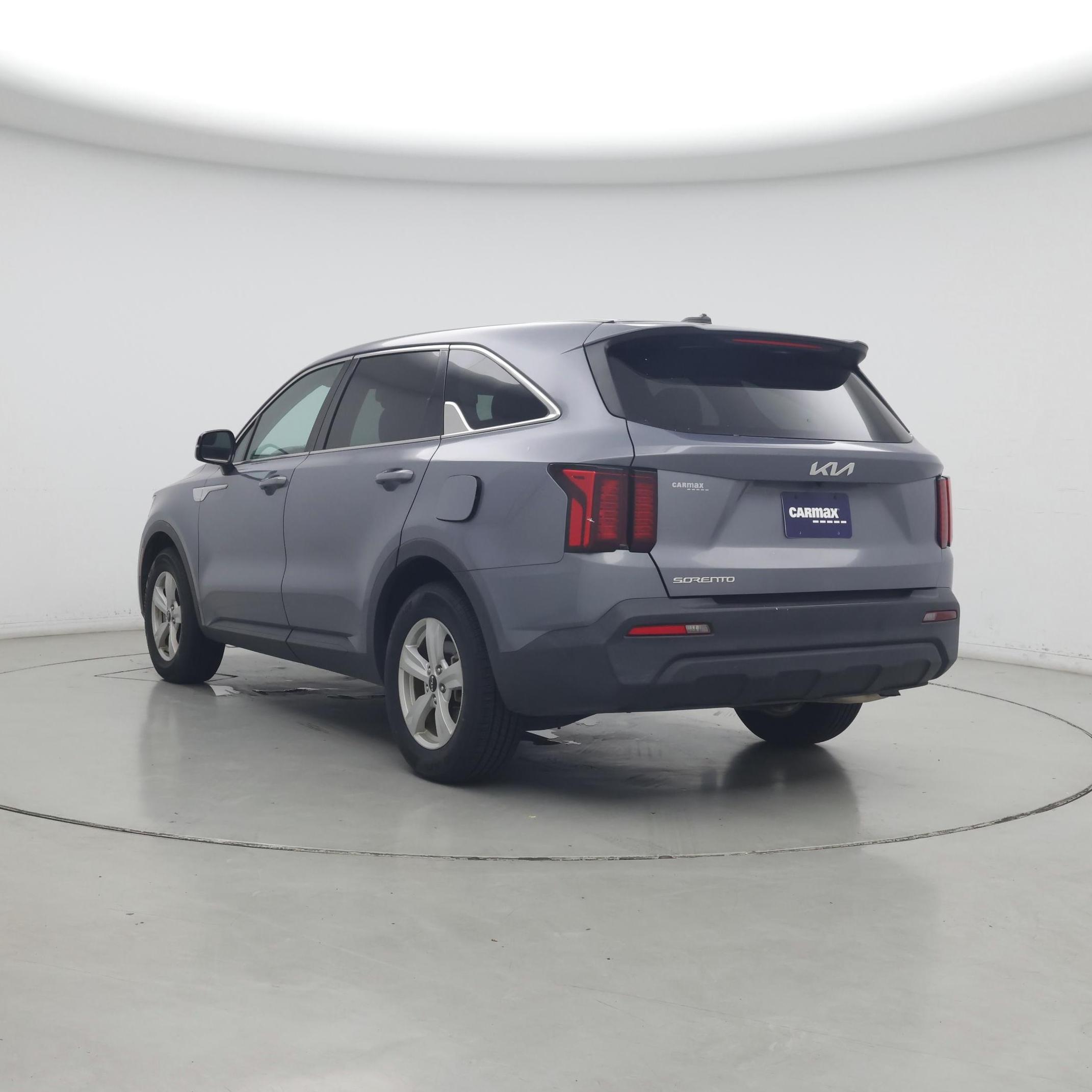 Thumbnail: 2023 Kia Sorento - 2