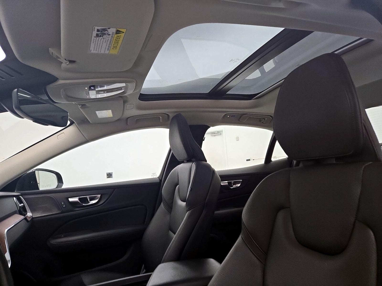 2024 Volvo S60 Plus - Photo 21