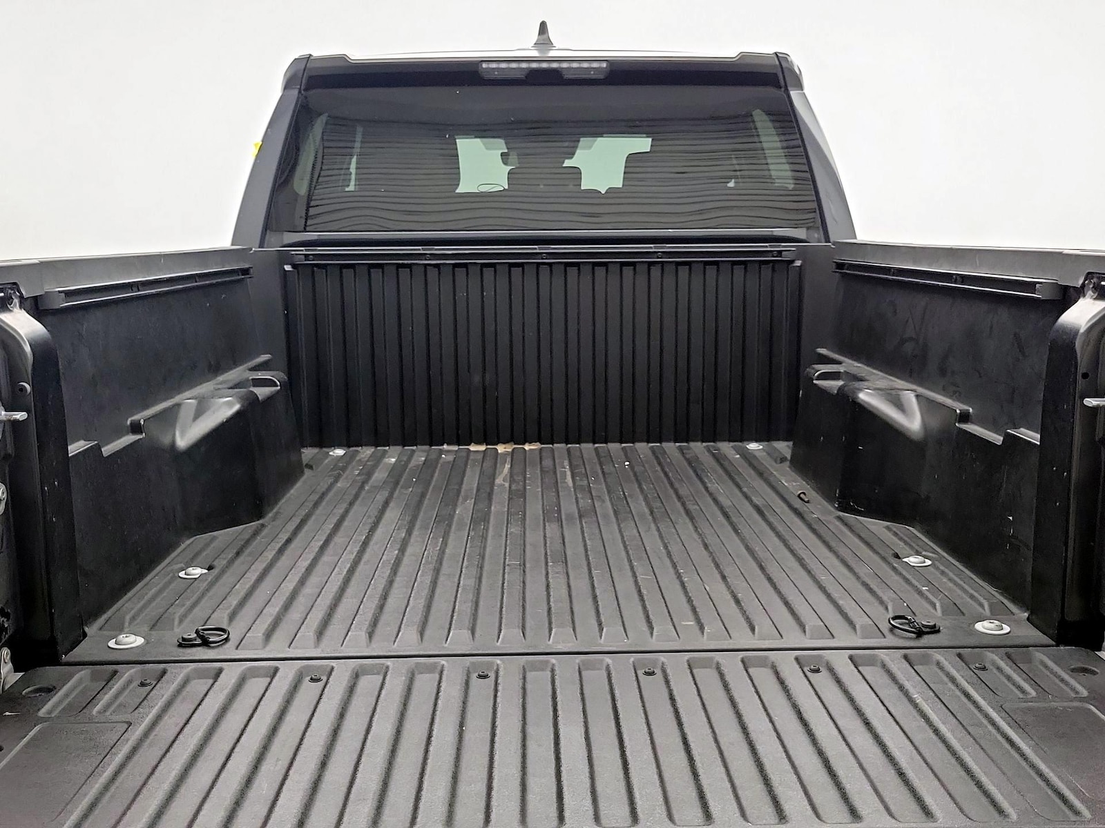 2024 Toyota Tacoma SR5 - Photo 21