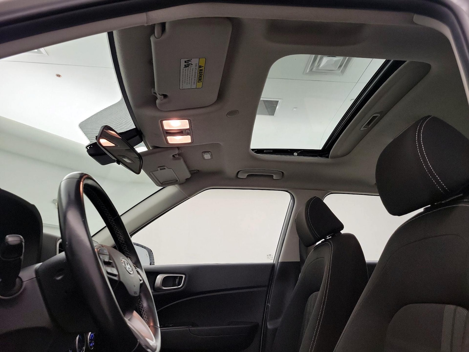 2024 Hyundai Venue SEL - Photo 20