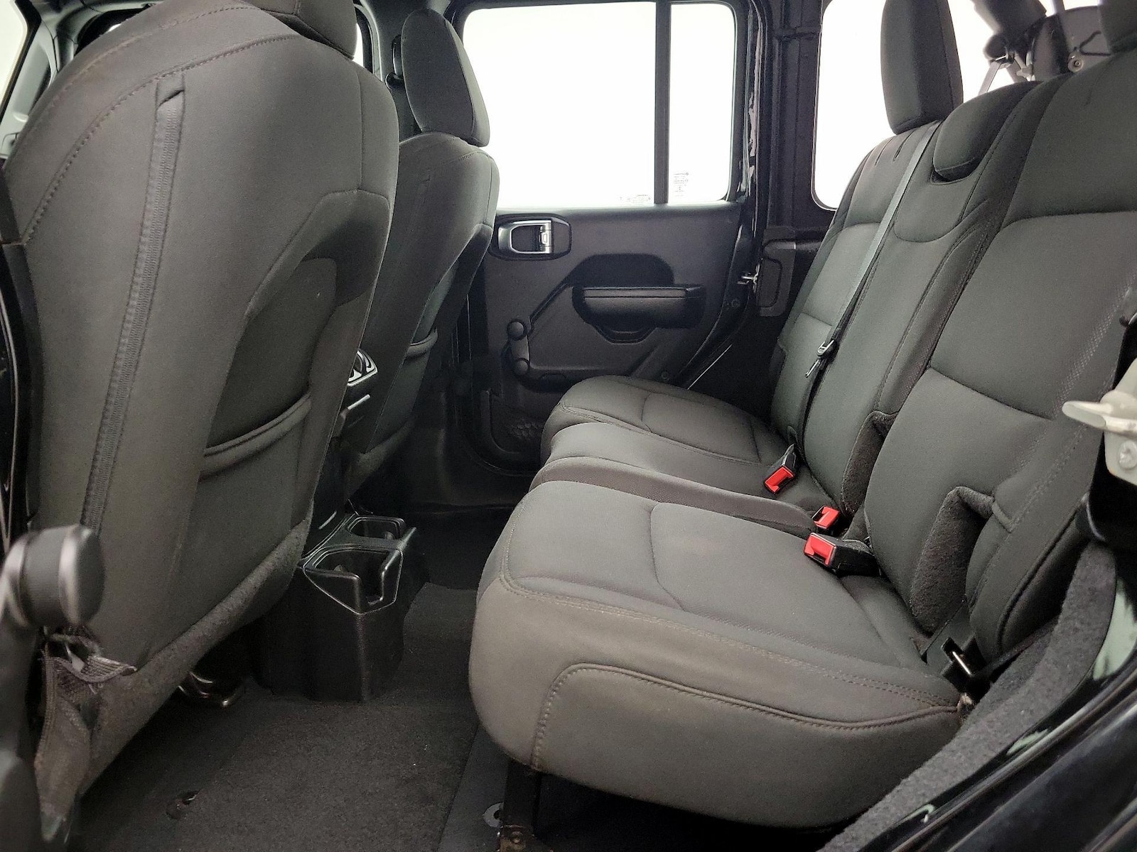2023 Jeep Wrangler 4-Door Sport - Photo 20