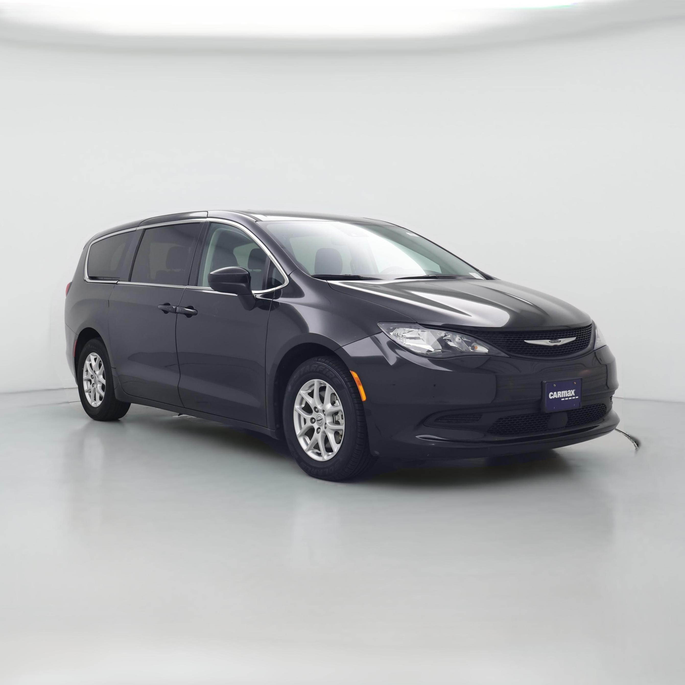 Thumbnail: 2023 Chrysler Voyager - 1