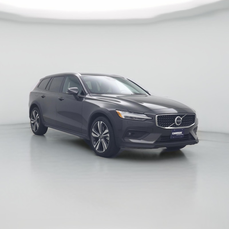 2025 Volvo V60 Cross Country B5 Plus