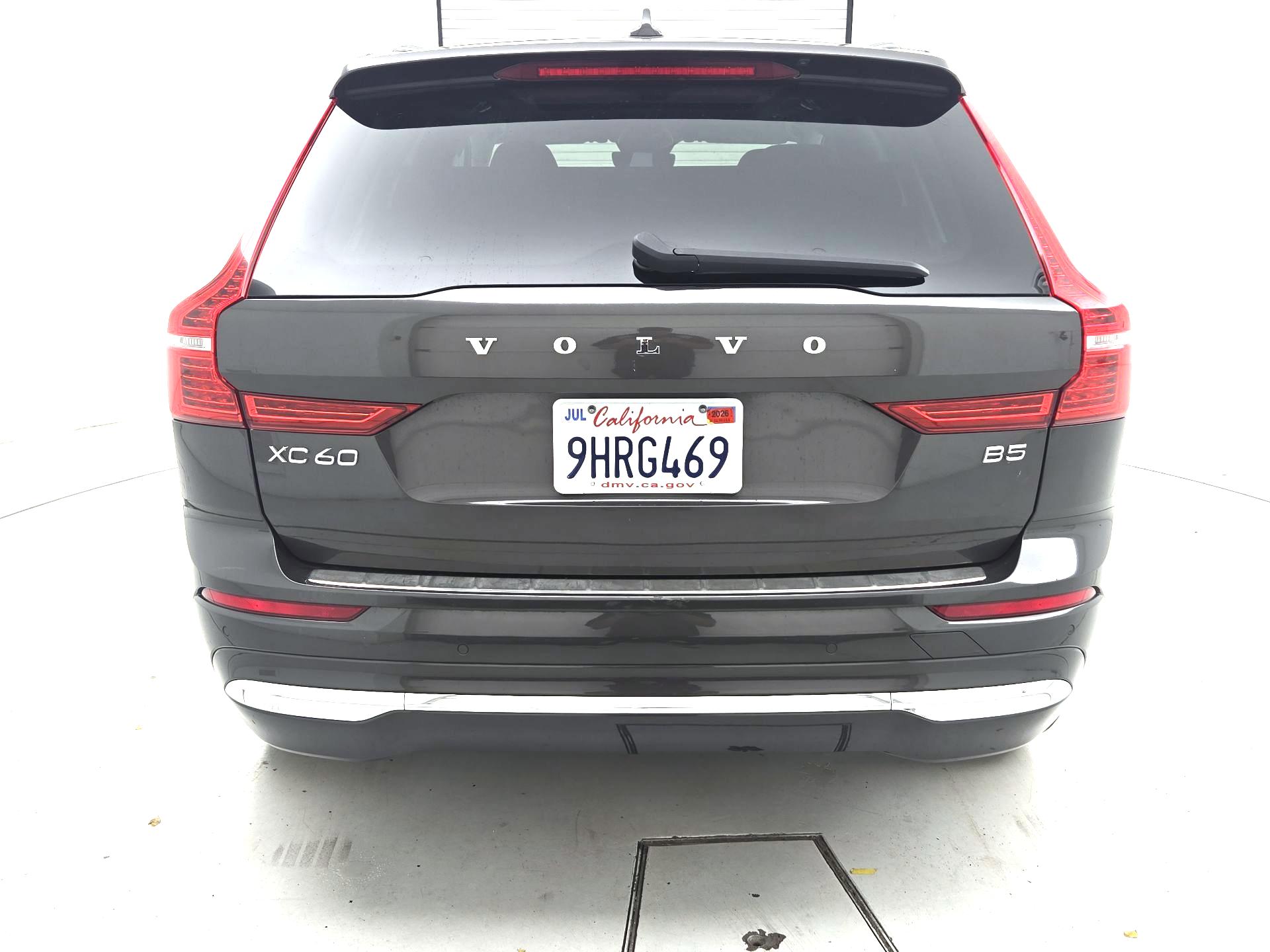Thumbnail: 2023 Volvo XC60 - 6