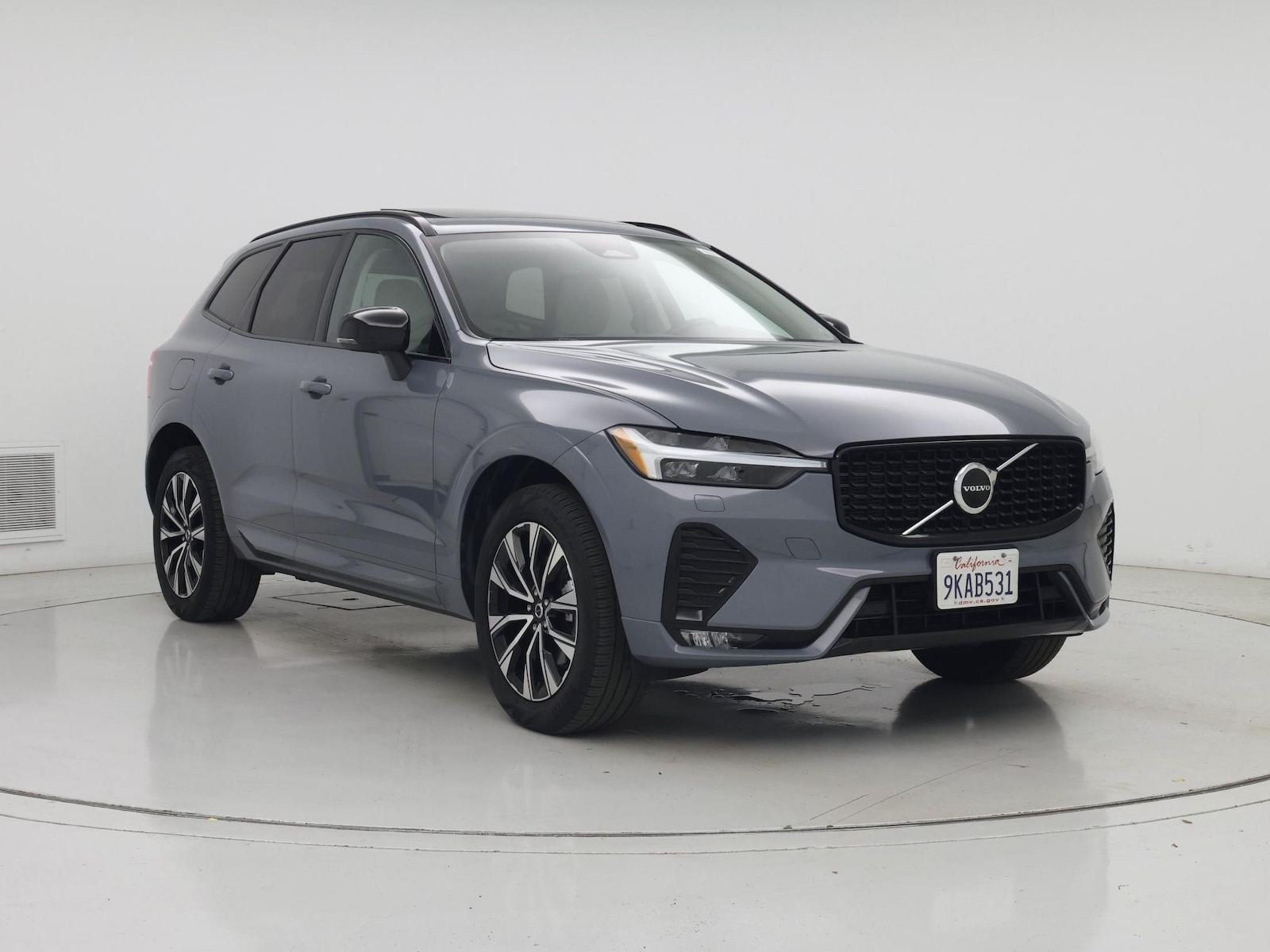 2024 Volvo XC60 Core - Photo 2