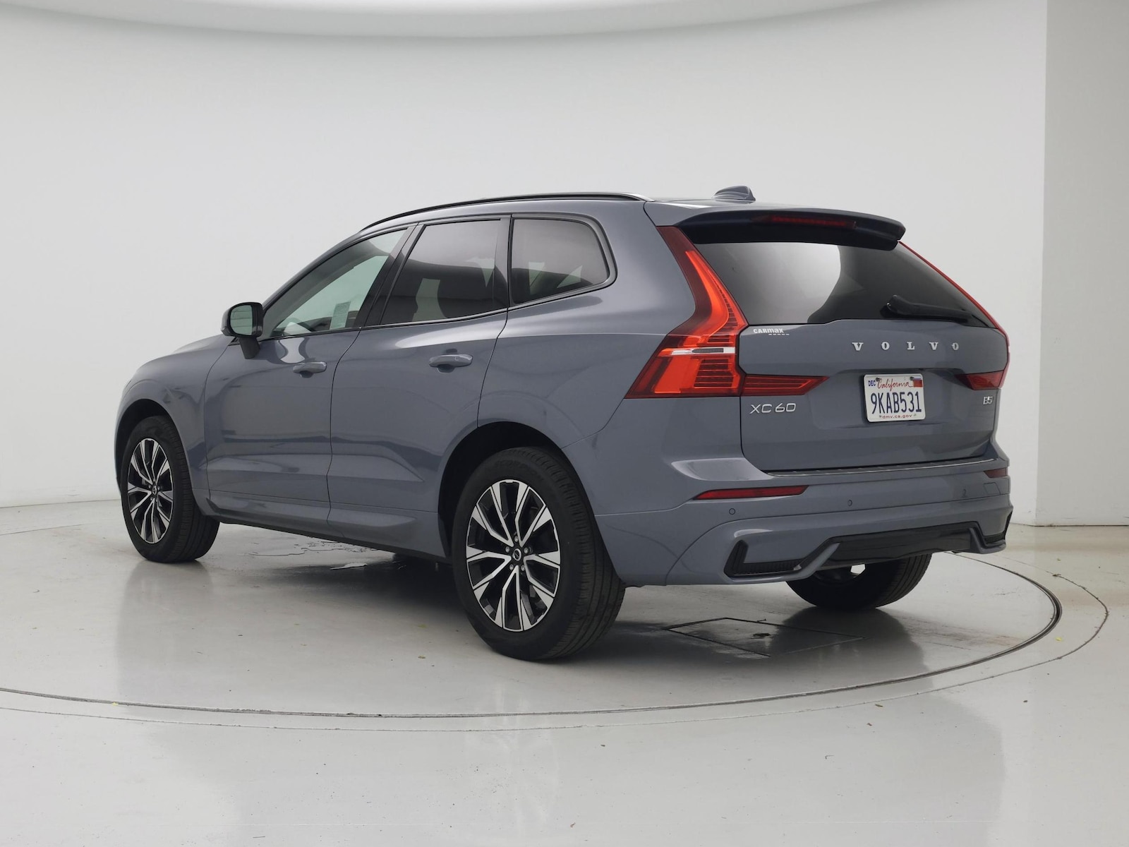 2024 Volvo XC60 Core - Photo 3