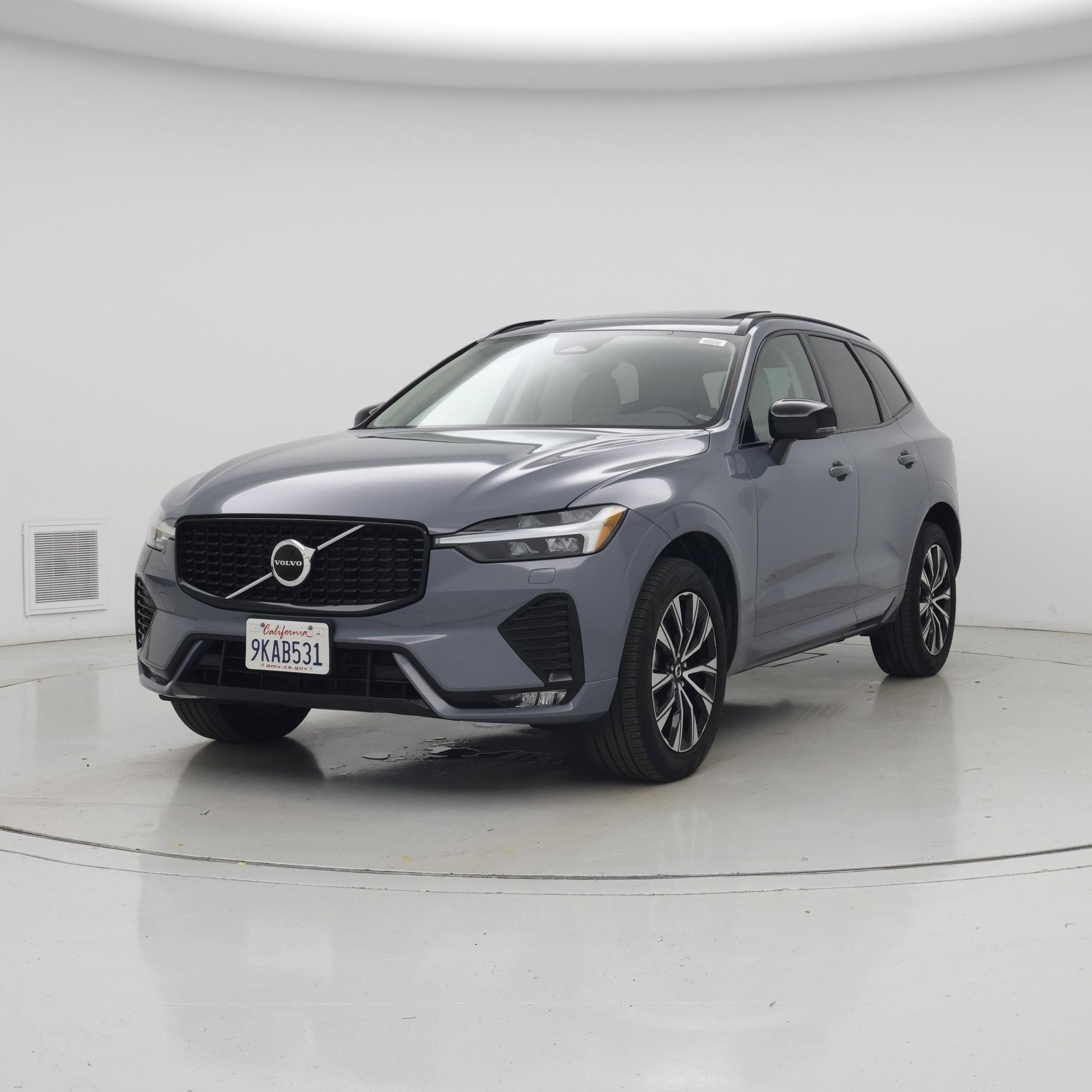 Thumbnail: 2024 Volvo XC60 - 4