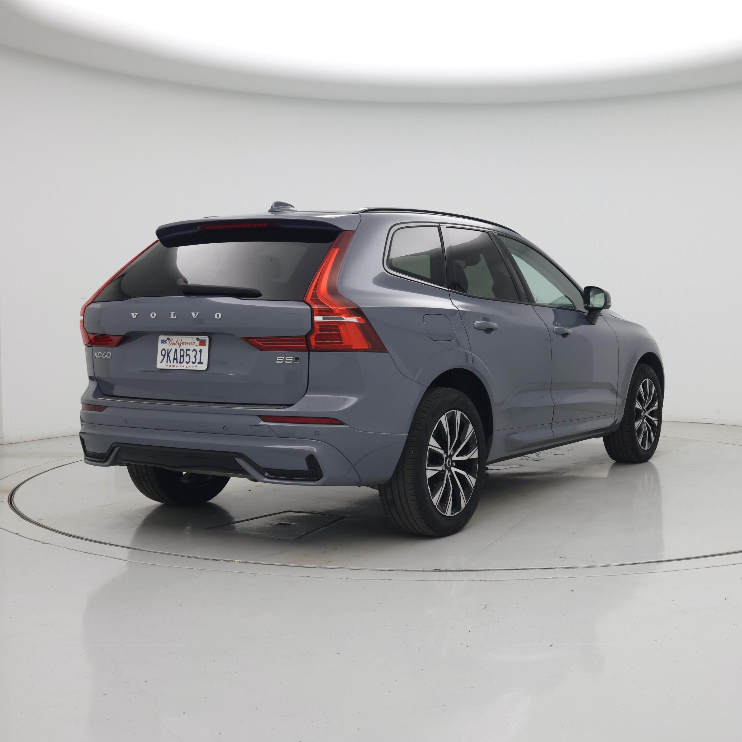 Thumbnail: 2024 Volvo XC60 - 8
