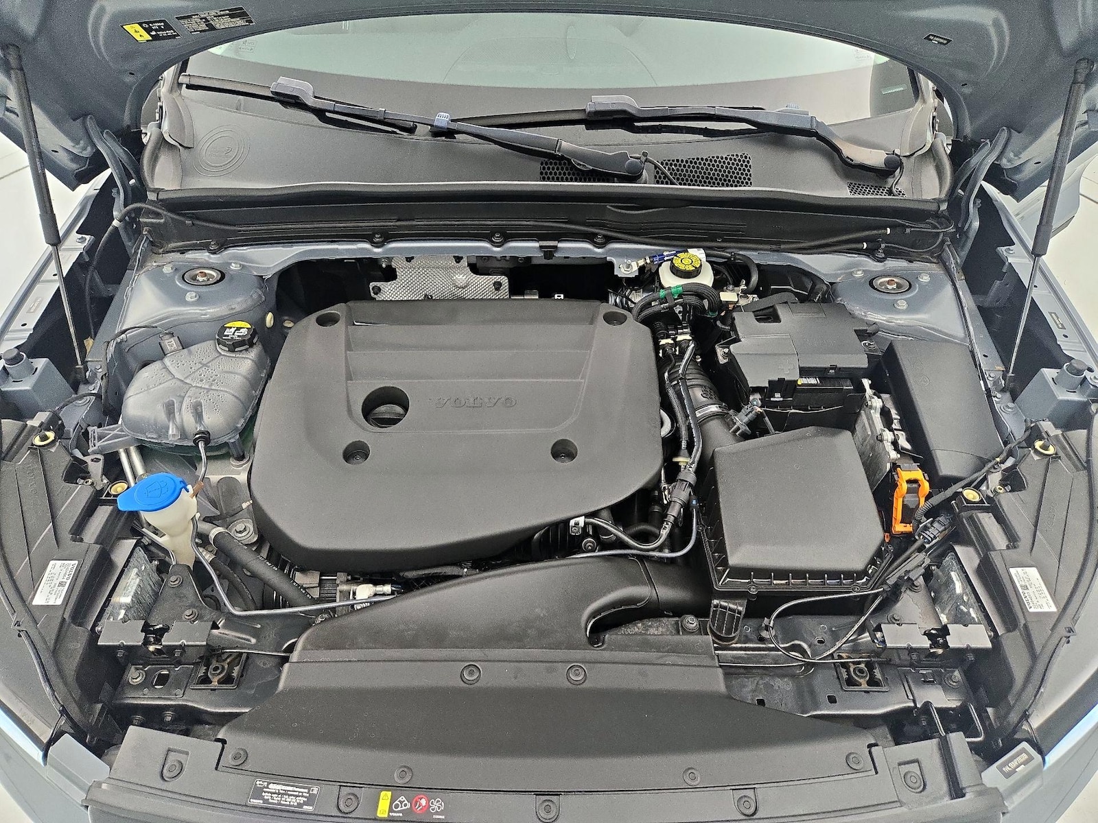 2023 Volvo XC40 Ultimate - Photo 24