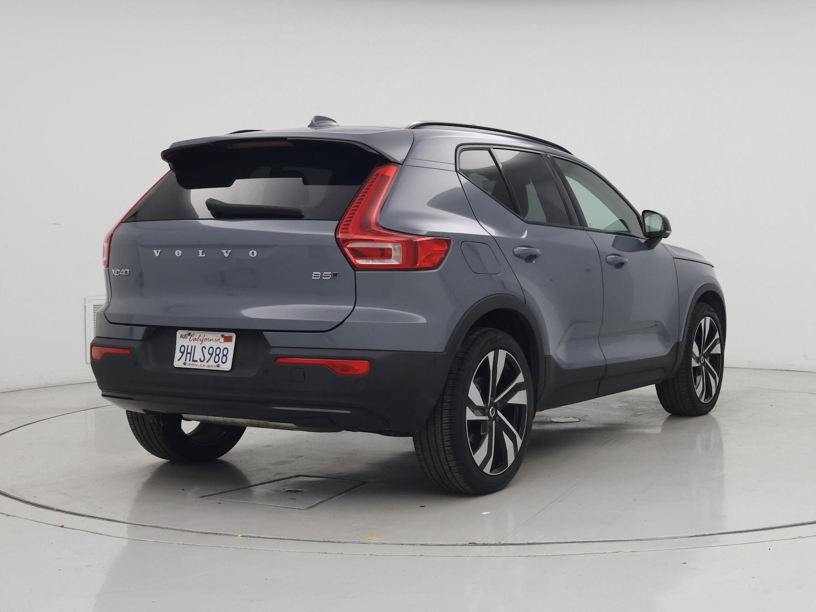 2023 Volvo XC40 Ultimate - Photo 9