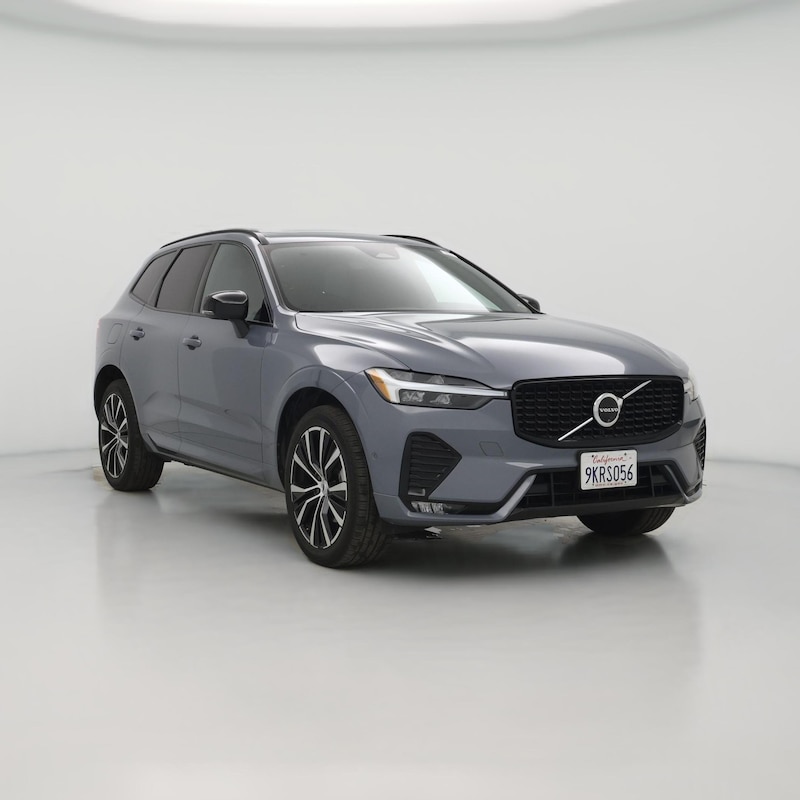 2024 Volvo XC60 B5 Plus Dark Theme