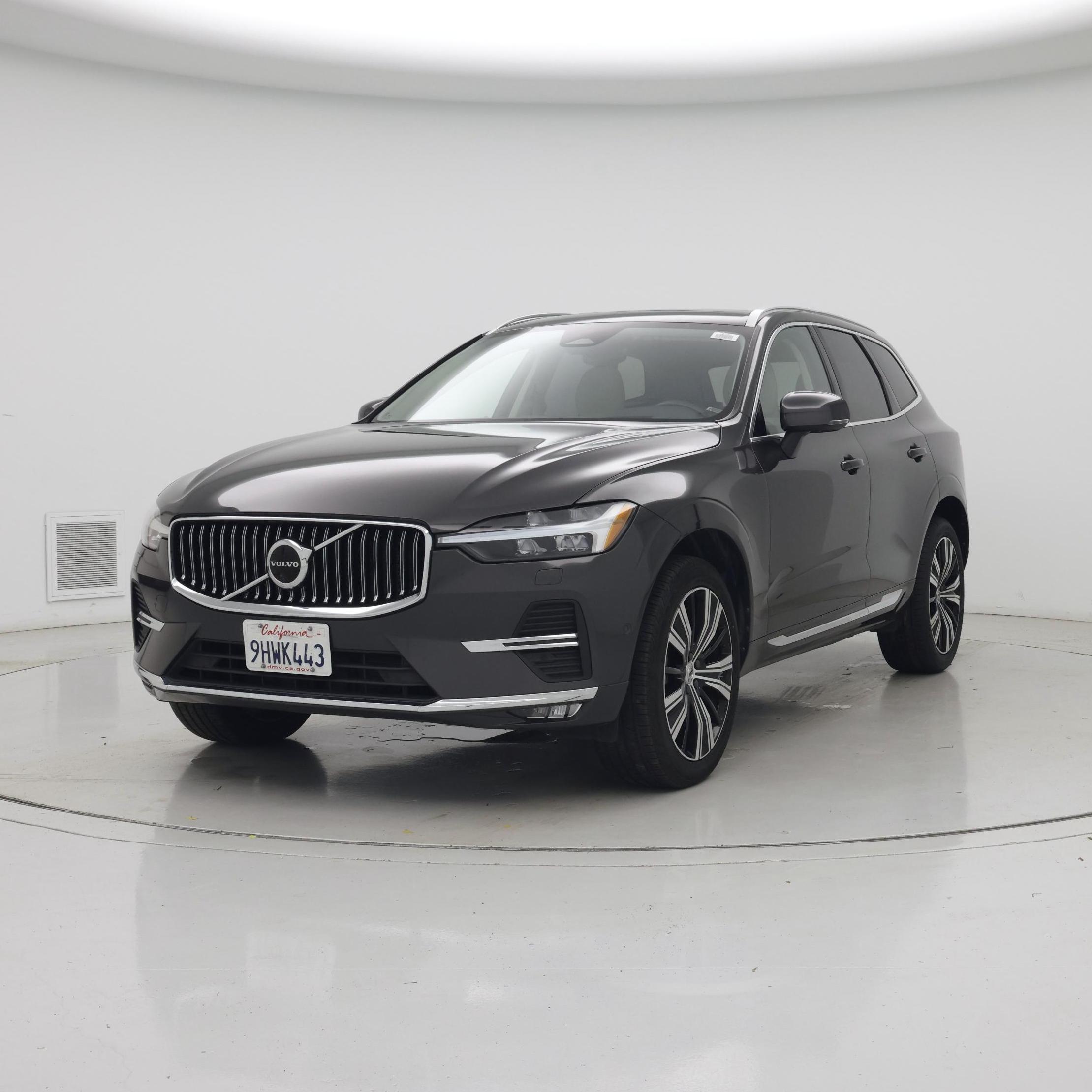 Thumbnail: 2023 Volvo XC60 - 4